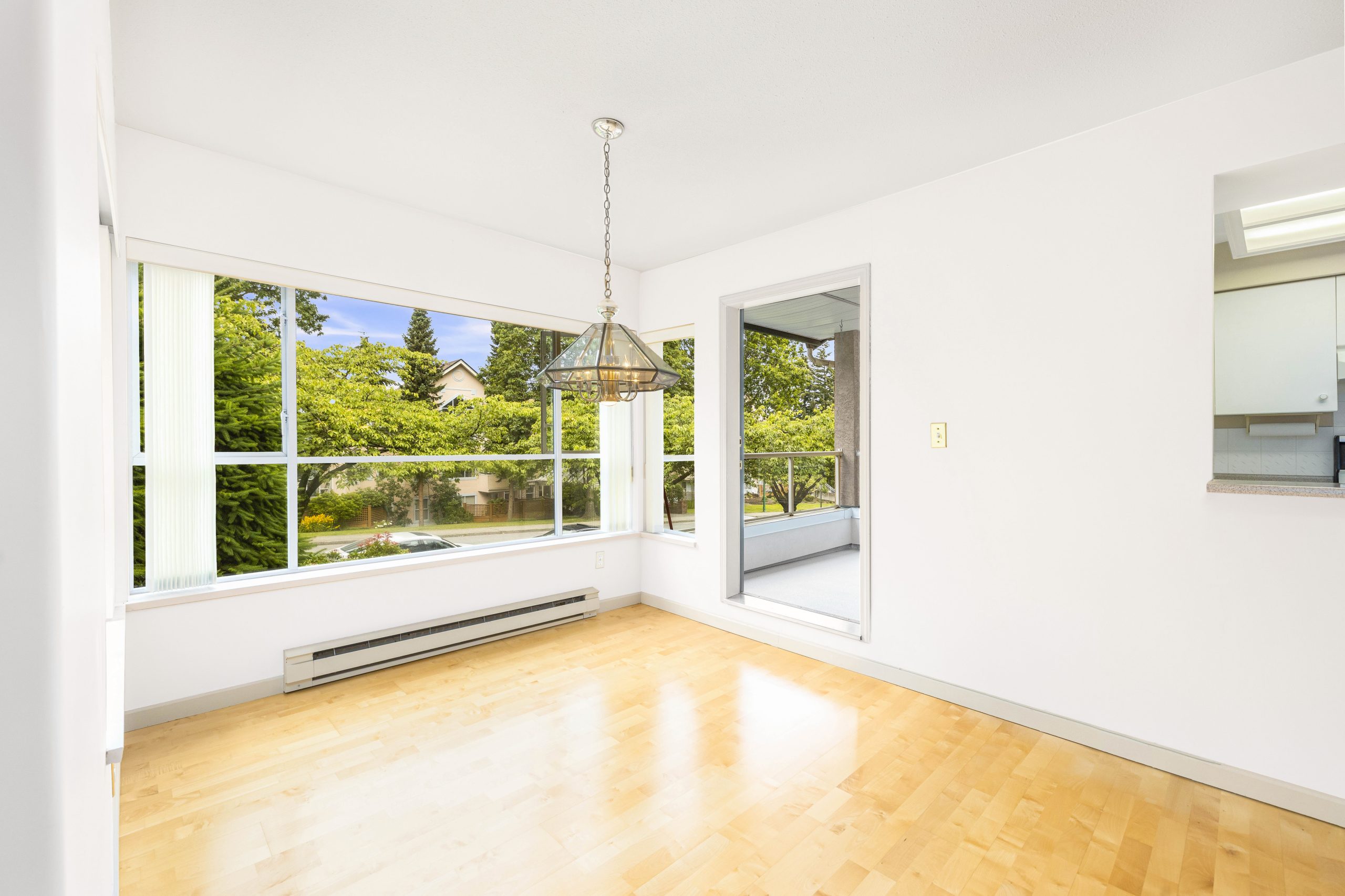 203 - 5568 BARKER AVENUE, BURNABY 5