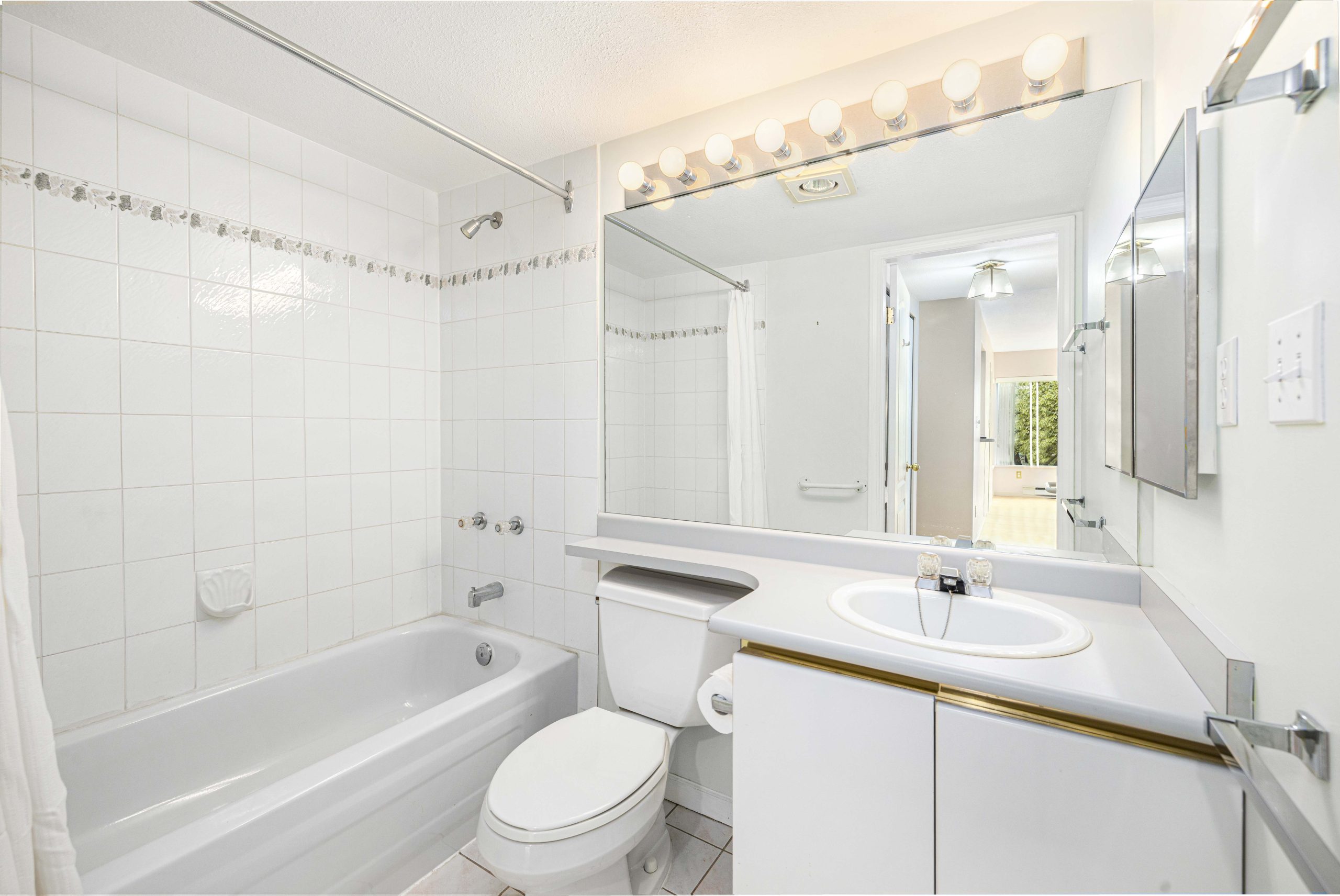 203 - 5568 BARKER AVENUE, BURNABY 27