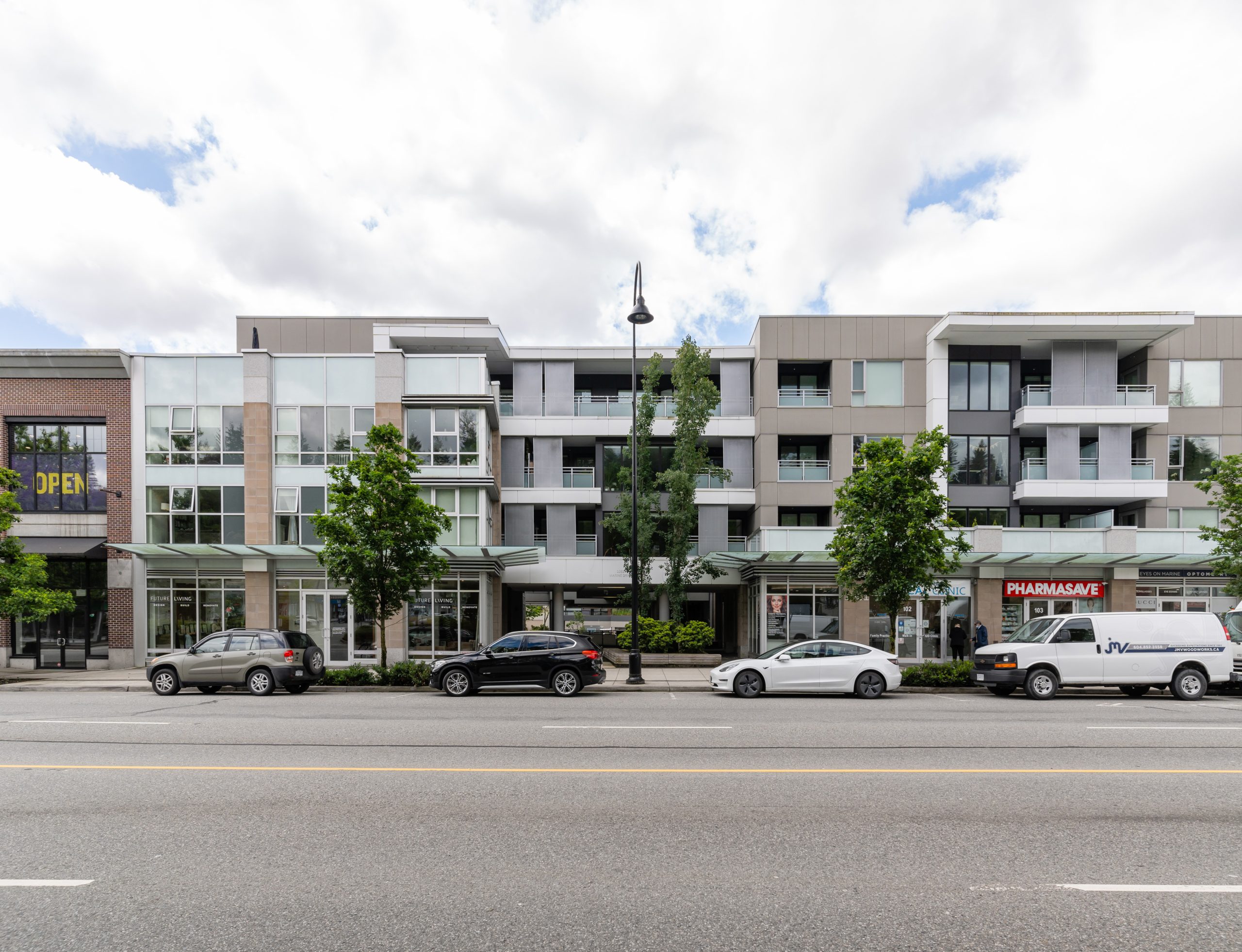 216 1061 Marine Drive, north Vancouver 19