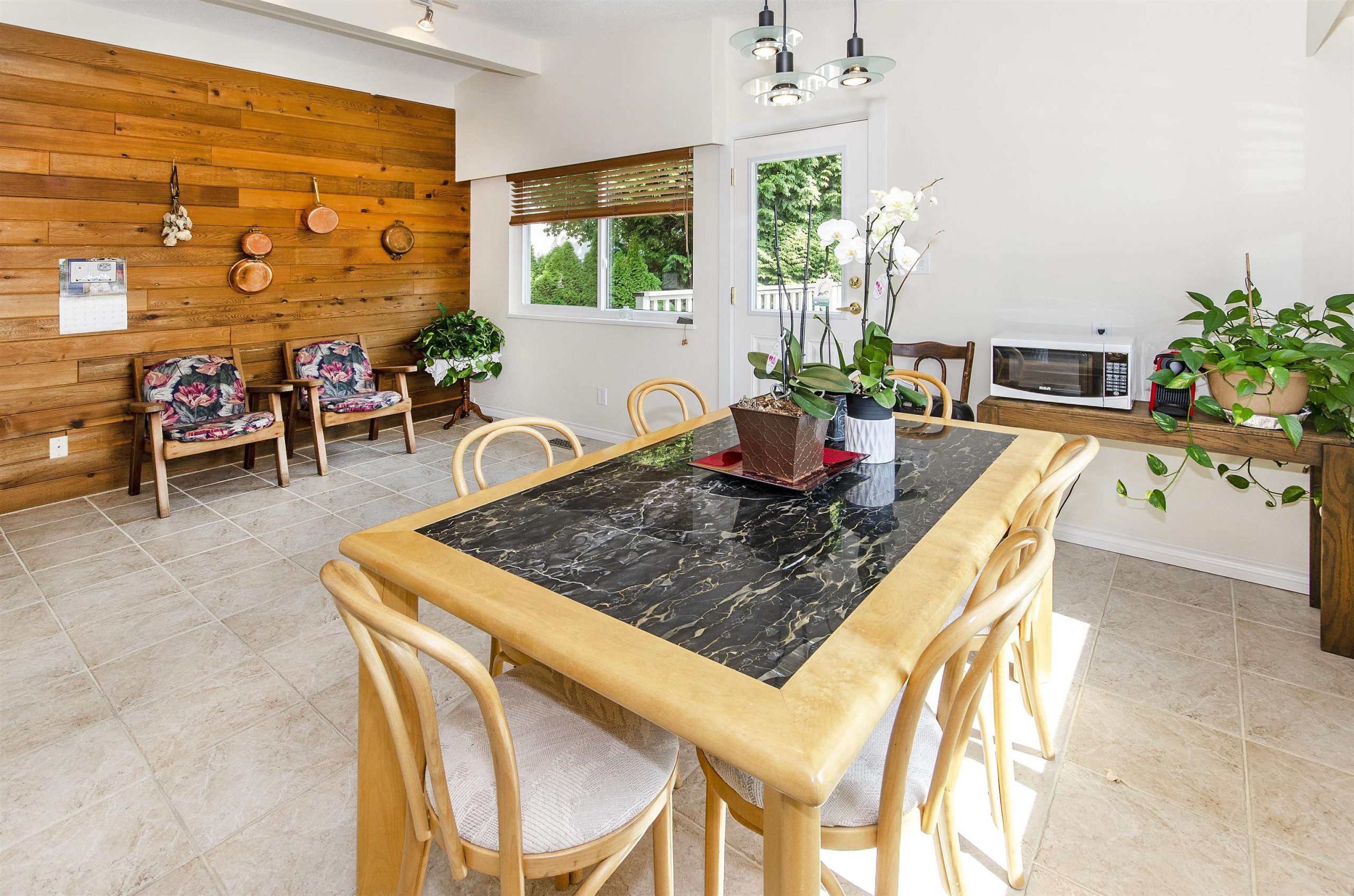 1718 PLATT CRESCENT, NORTH VANCOUVER 8