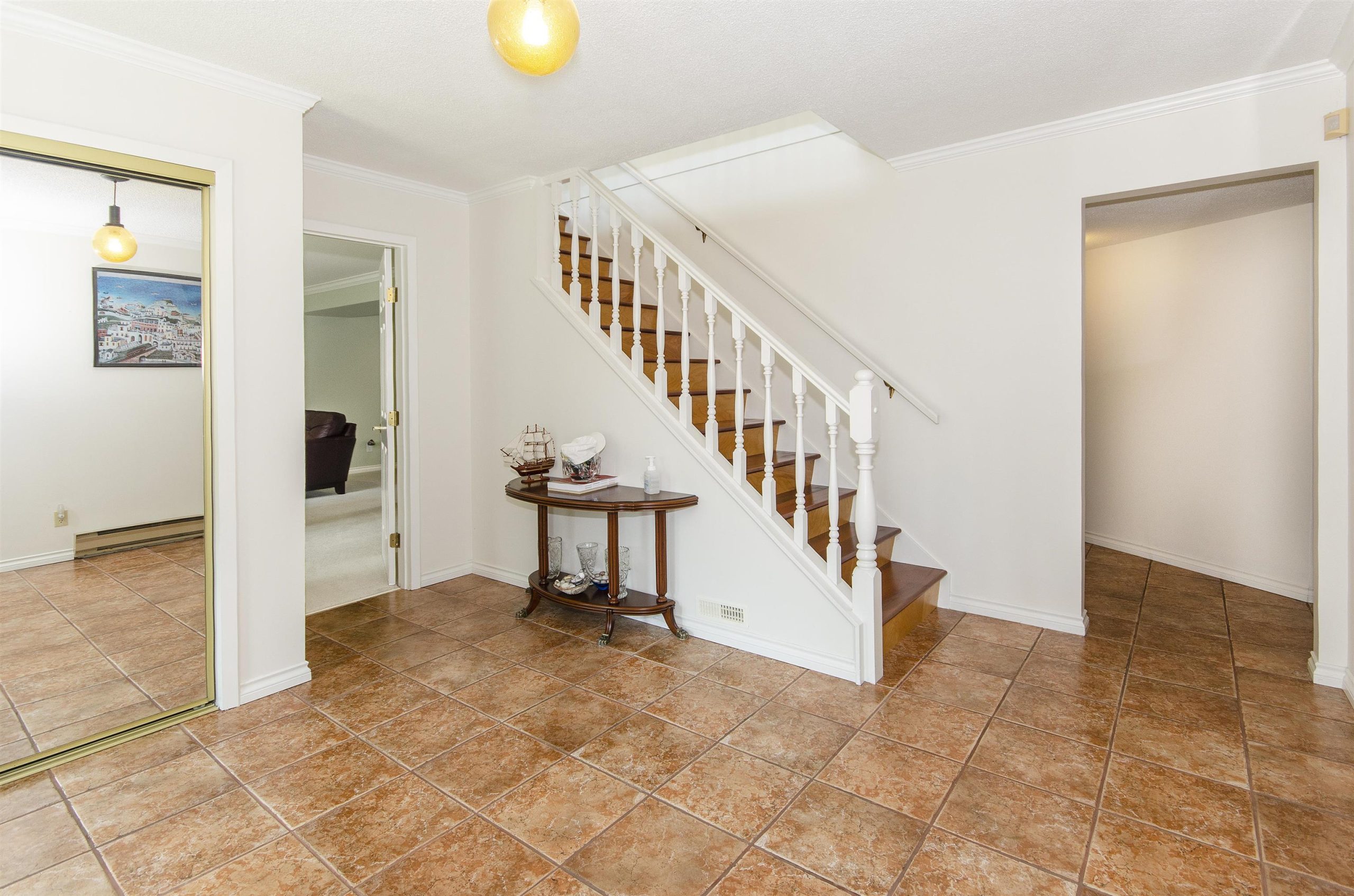 1718 PLATT CRESCENT, NORTH VANCOUVER 24