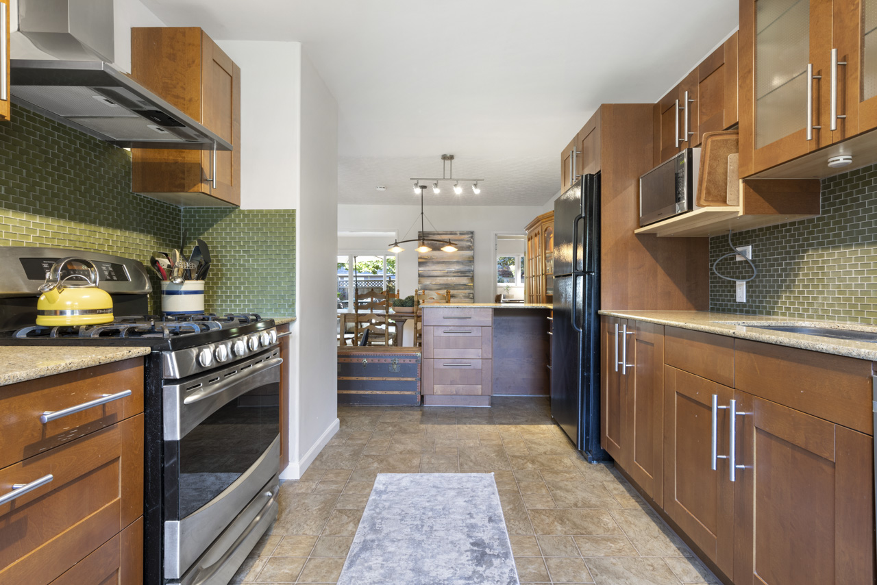 1286 Silverwood Crescent, North Vancouver 7