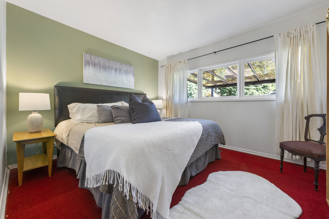 1286 Silverwood Crescent, North Vancouver 15