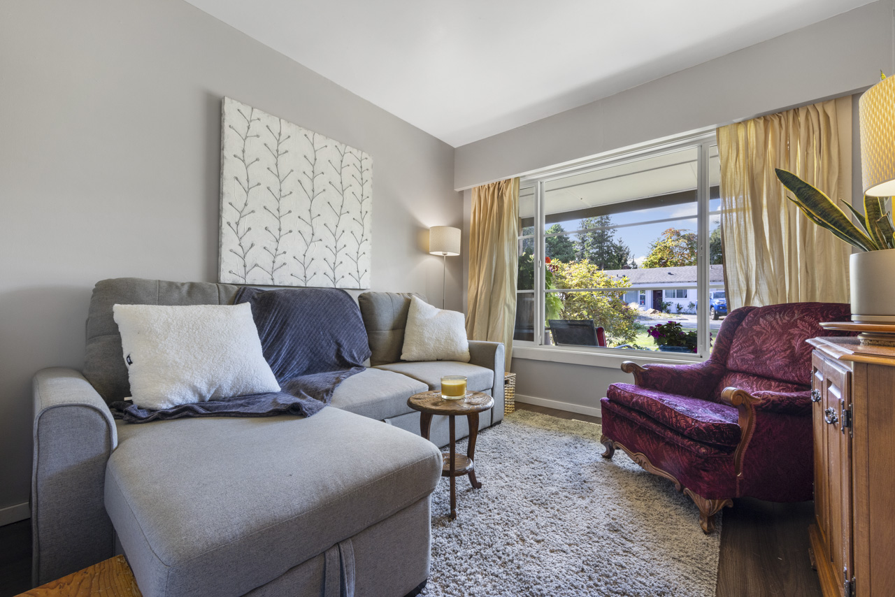 1286 Silverwood Crescent, North Vancouver 12