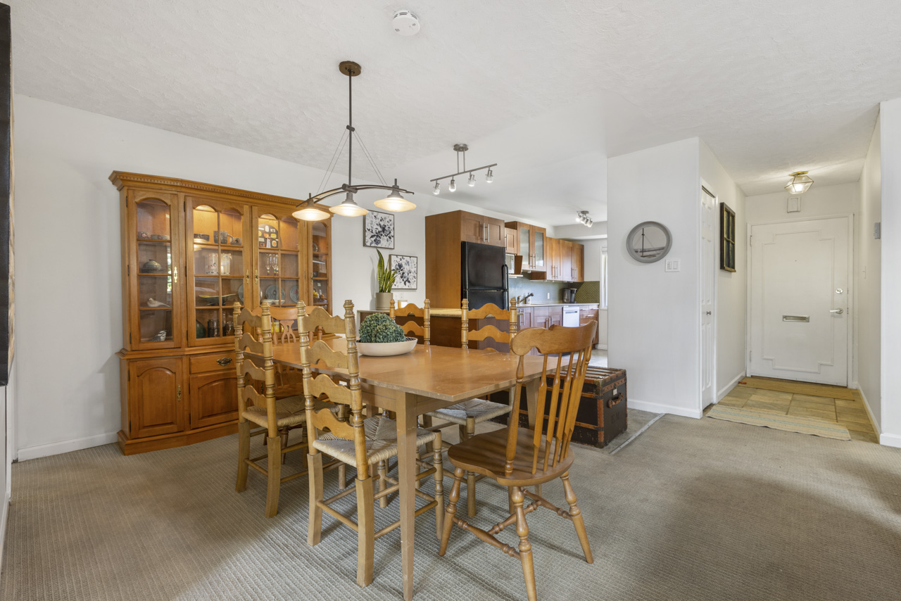 1286 Silverwood Crescent, North Vancouver 9