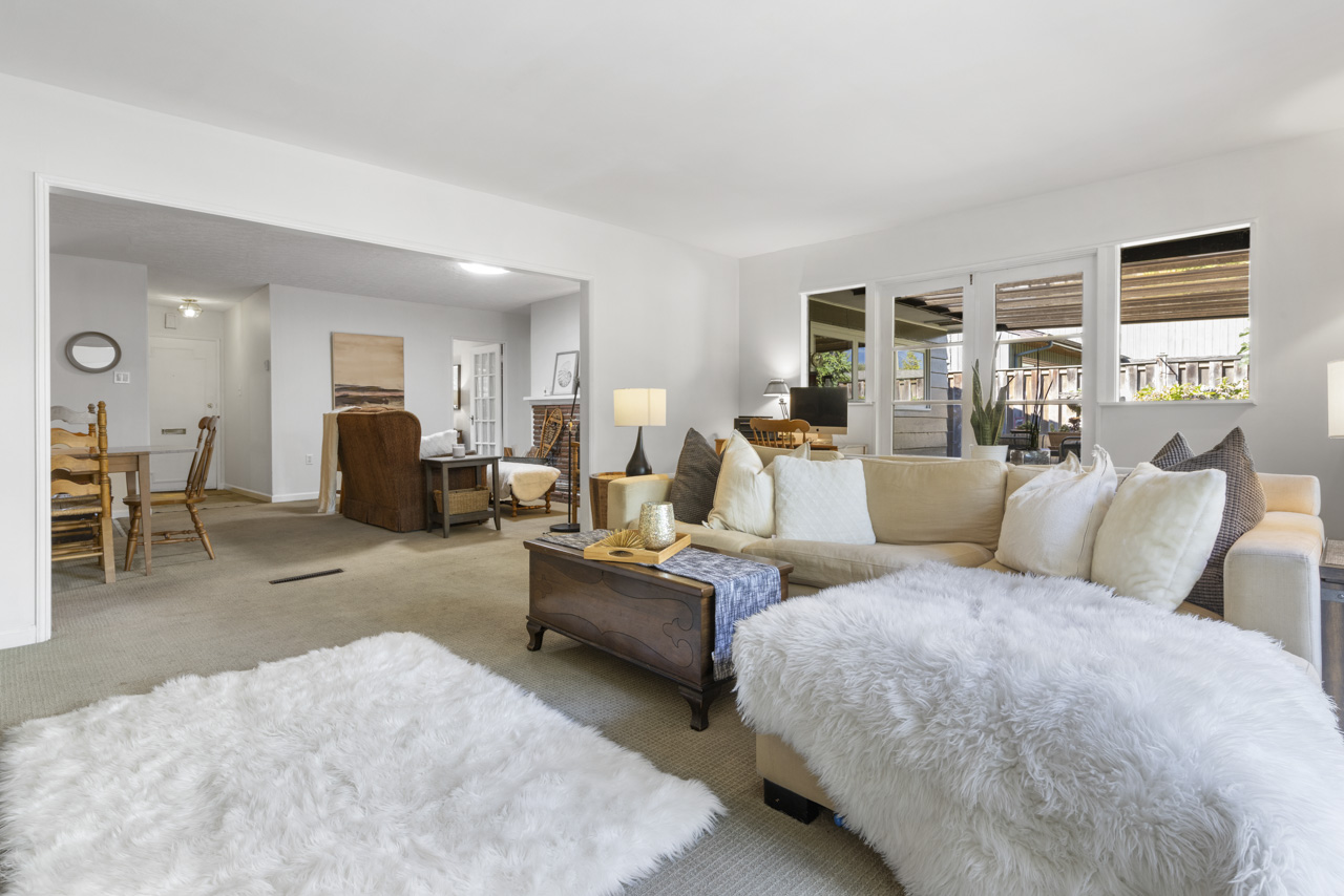1286 Silverwood Crescent, North Vancouver 5