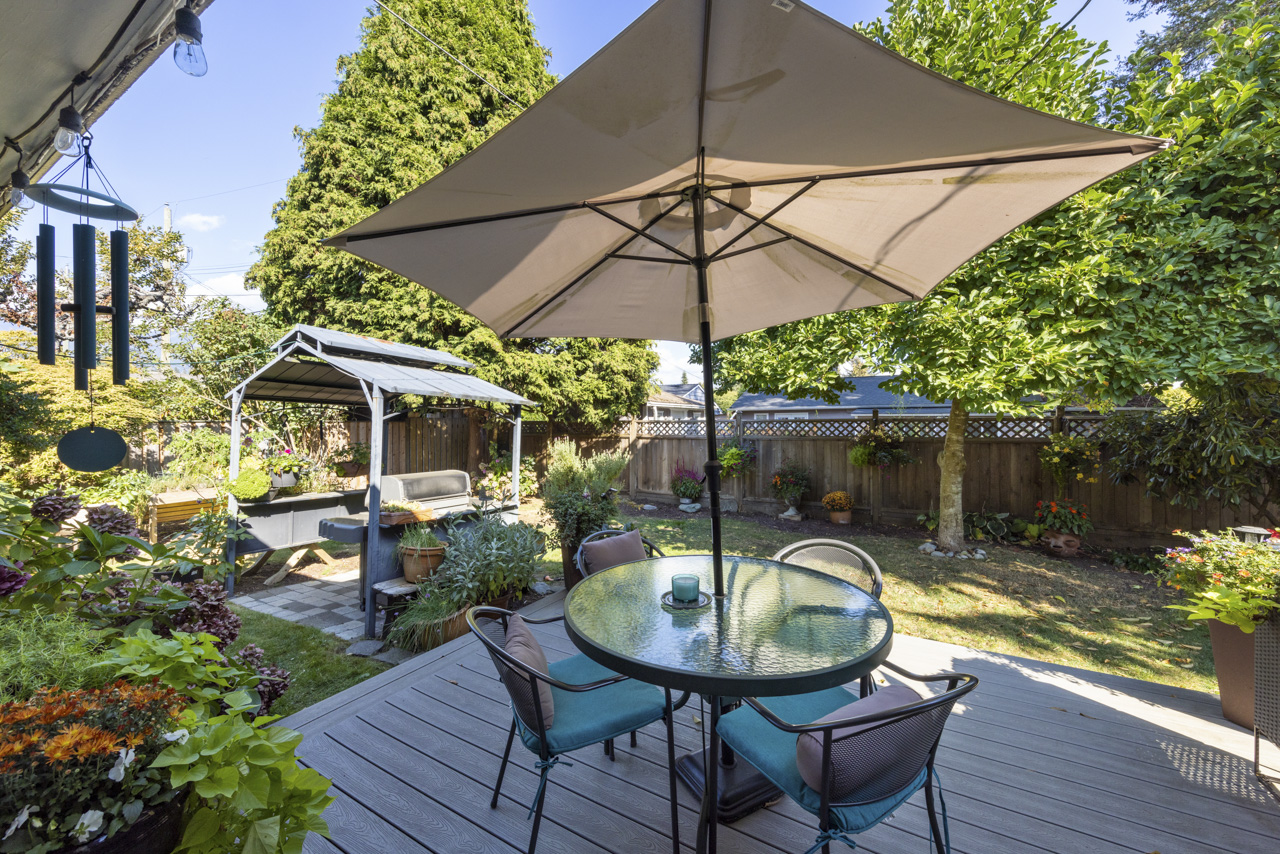 1286 Silverwood Crescent, North Vancouver 14