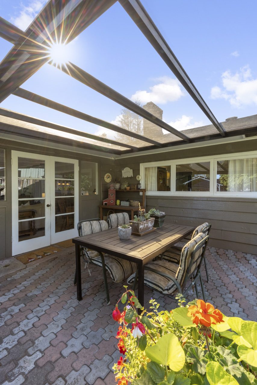 1286 Silverwood Crescent, North Vancouver 26