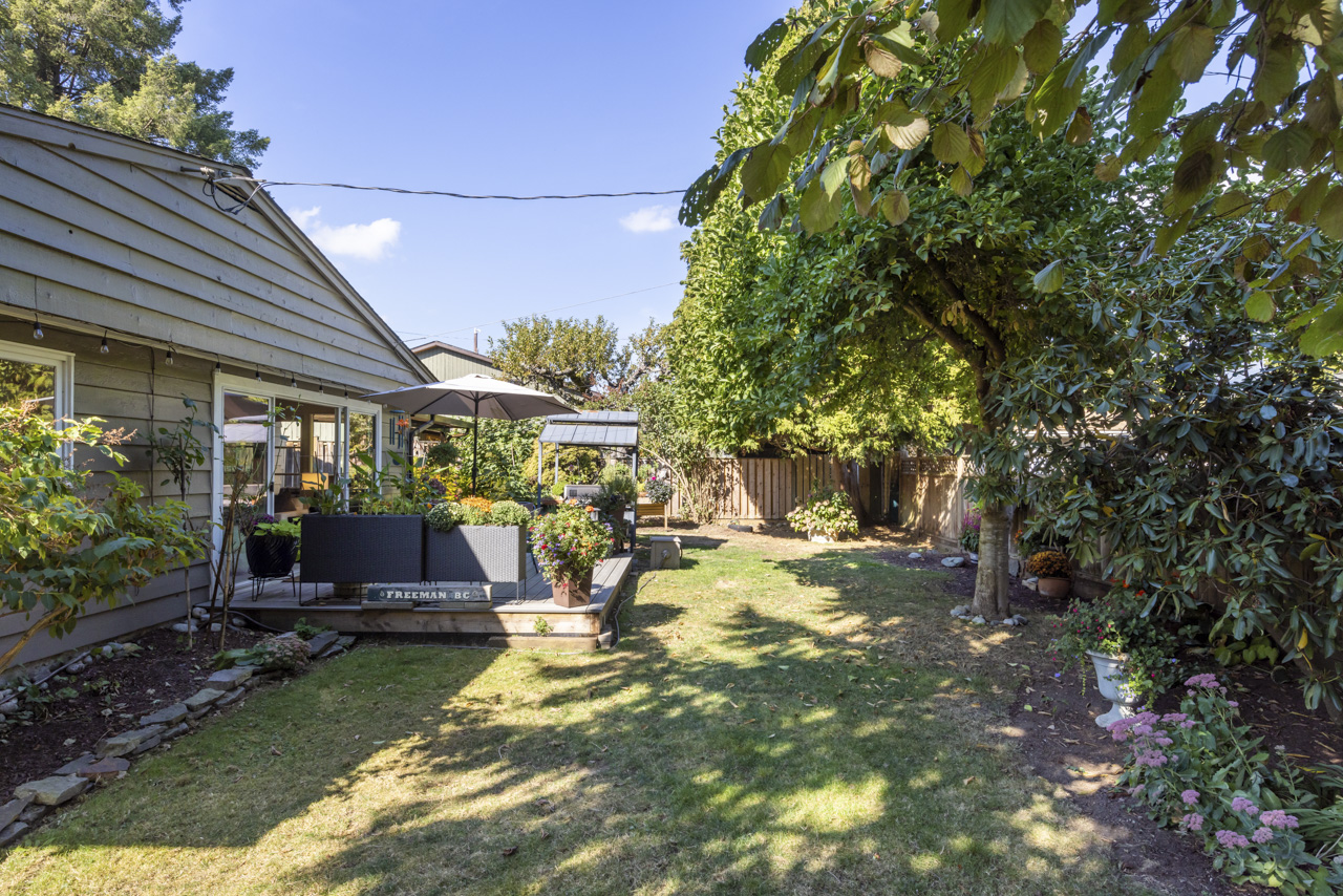 1286 Silverwood Crescent, North Vancouver 27