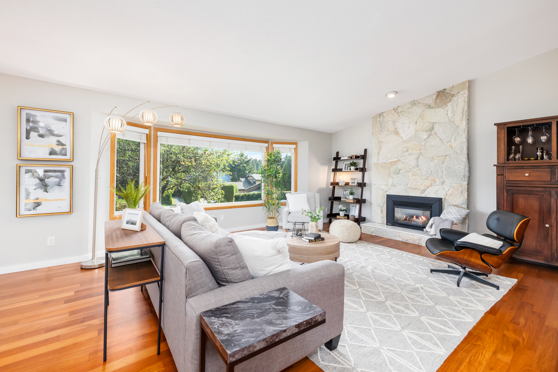2271 Ennerdale Road, North Vancouver 3