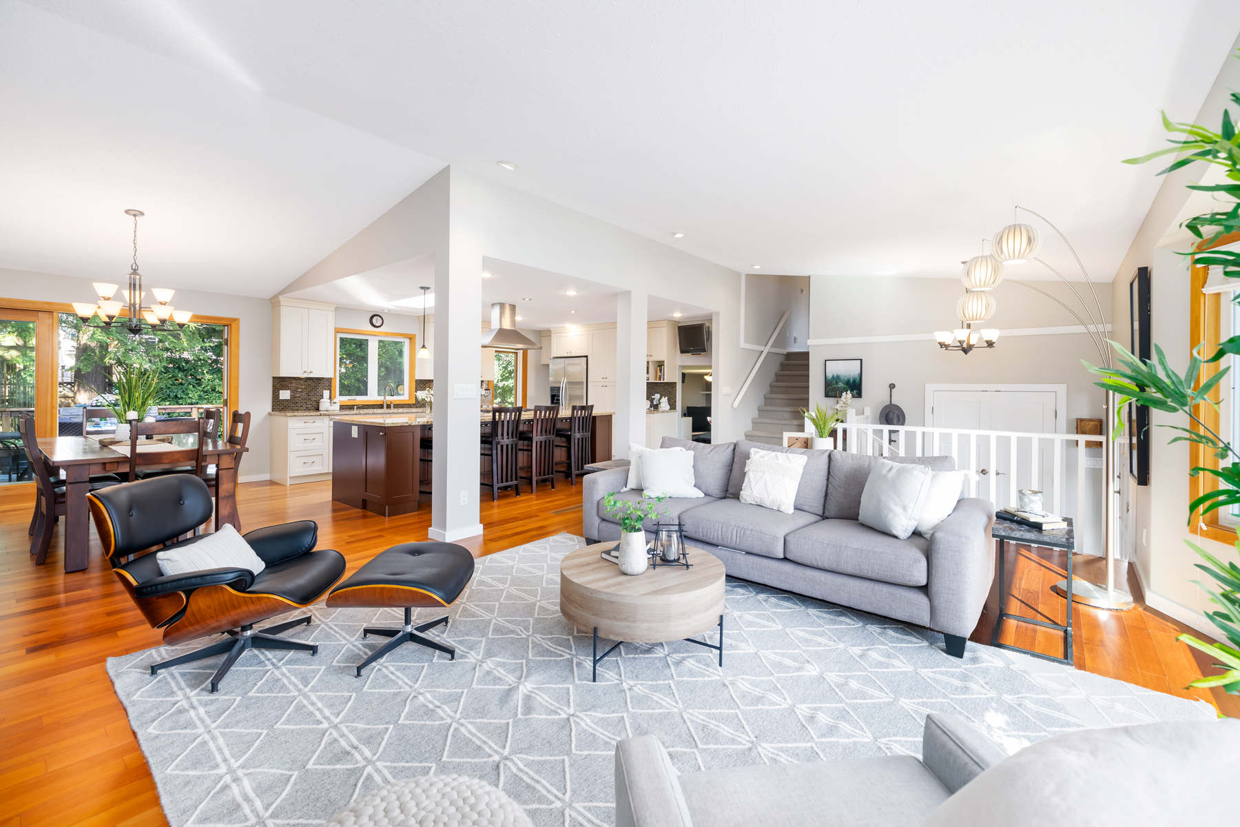 2271 Ennerdale Road, North Vancouver 10