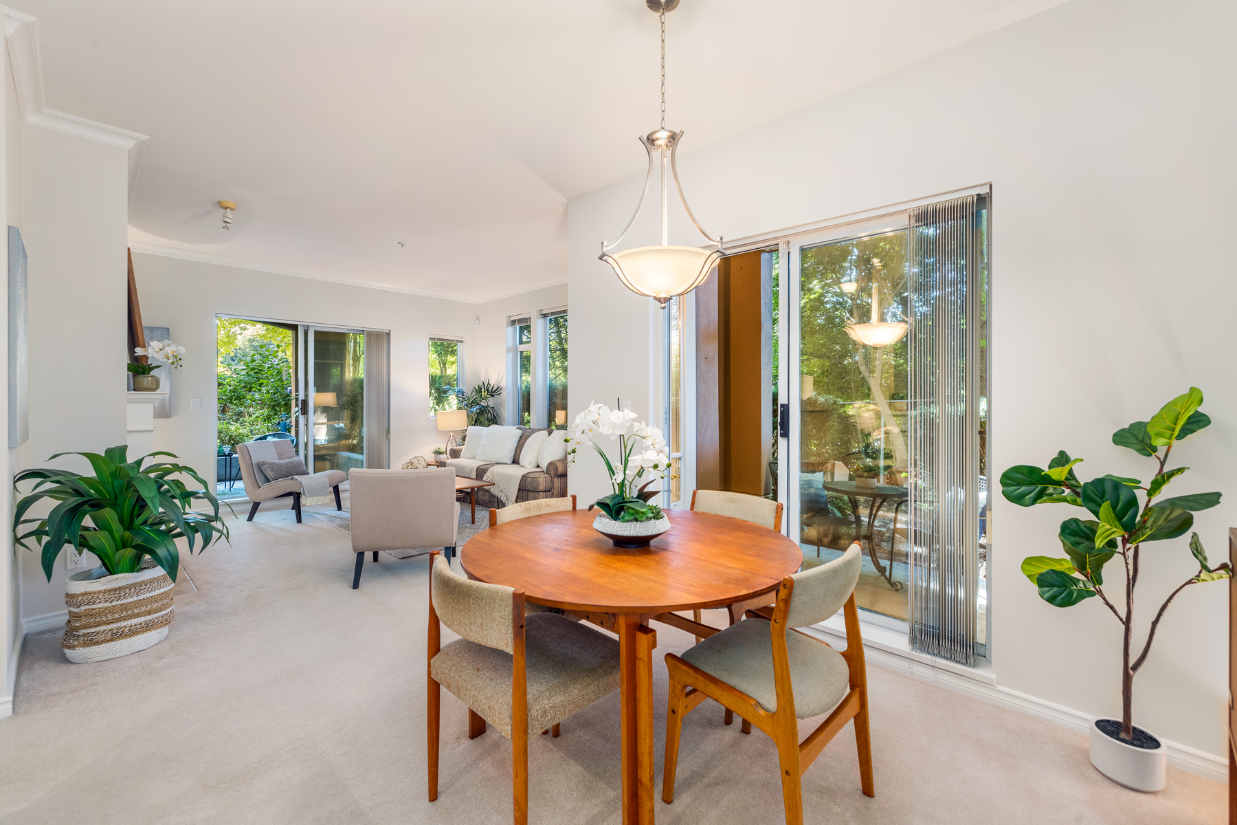 103-678 WEST QUEENS ROAD, NORTH VANCOUVER 11
