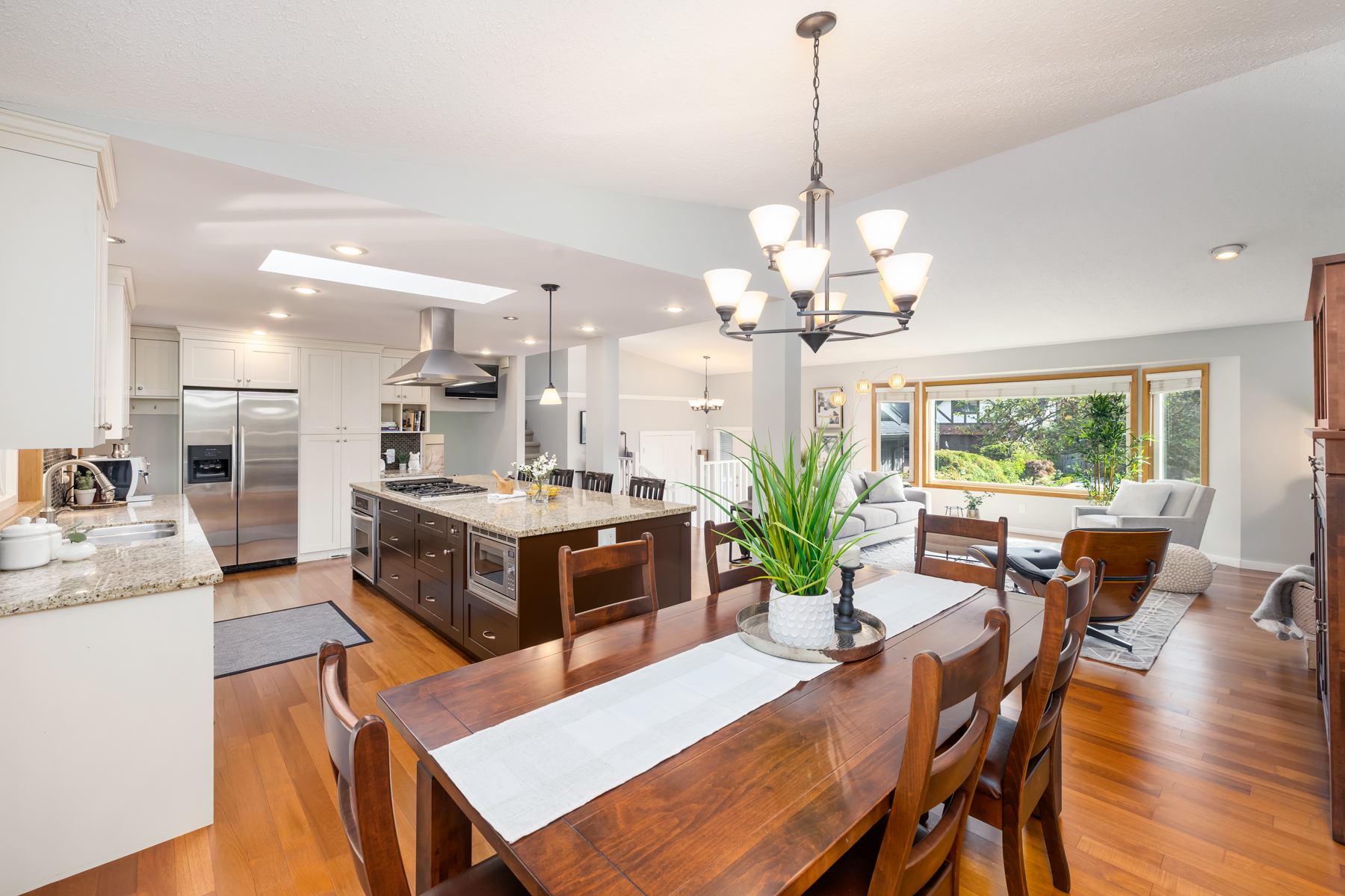 2271 Ennerdale Road, North Vancouver 17