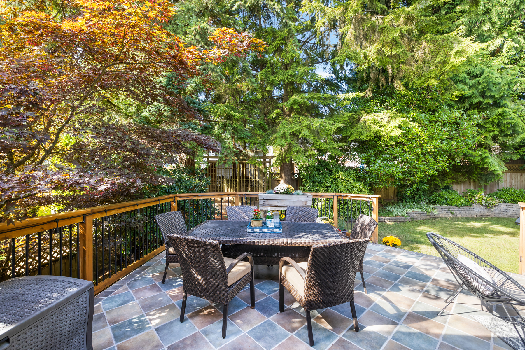 2271 Ennerdale Road, North Vancouver 33