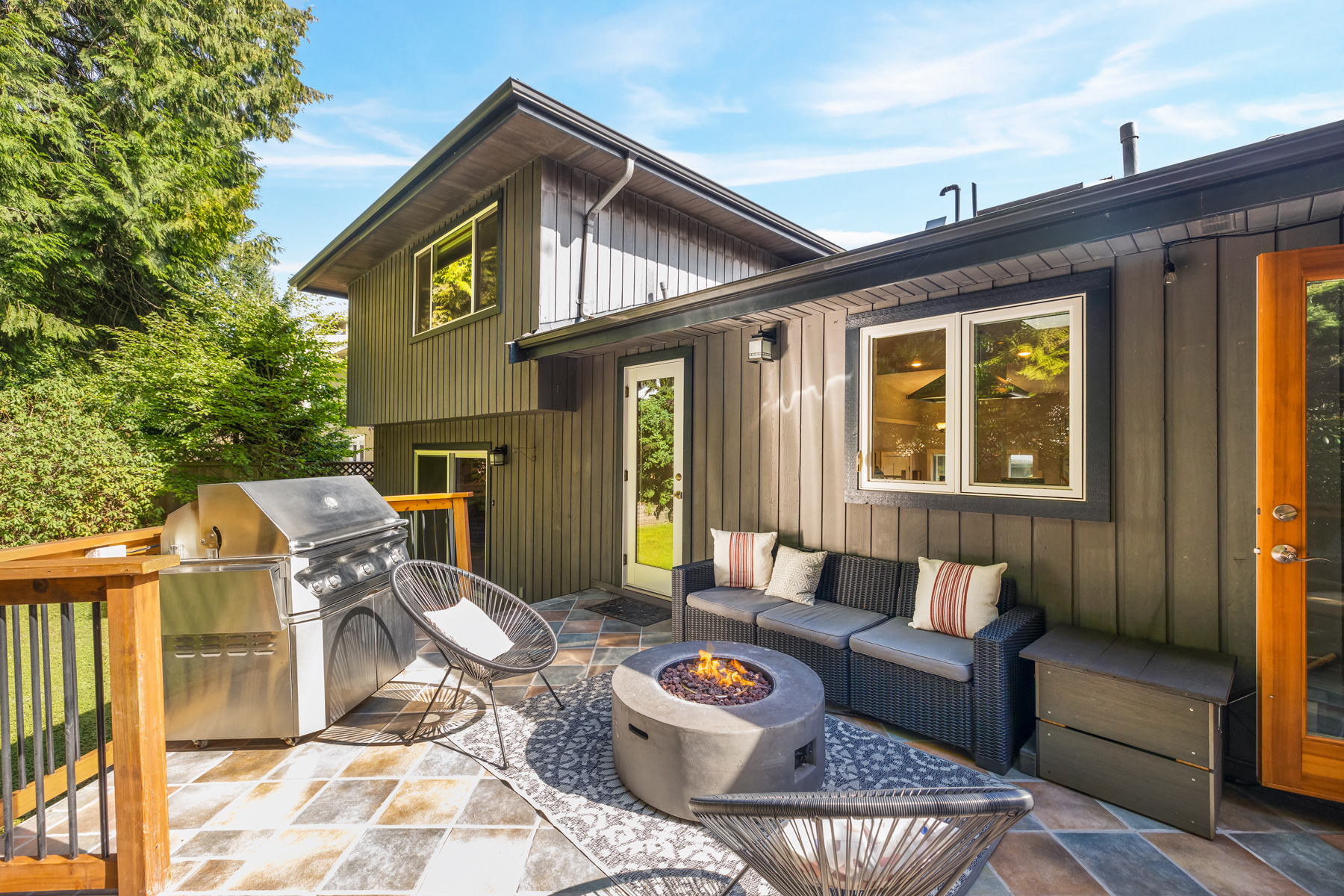 2271 Ennerdale Road, North Vancouver 35
