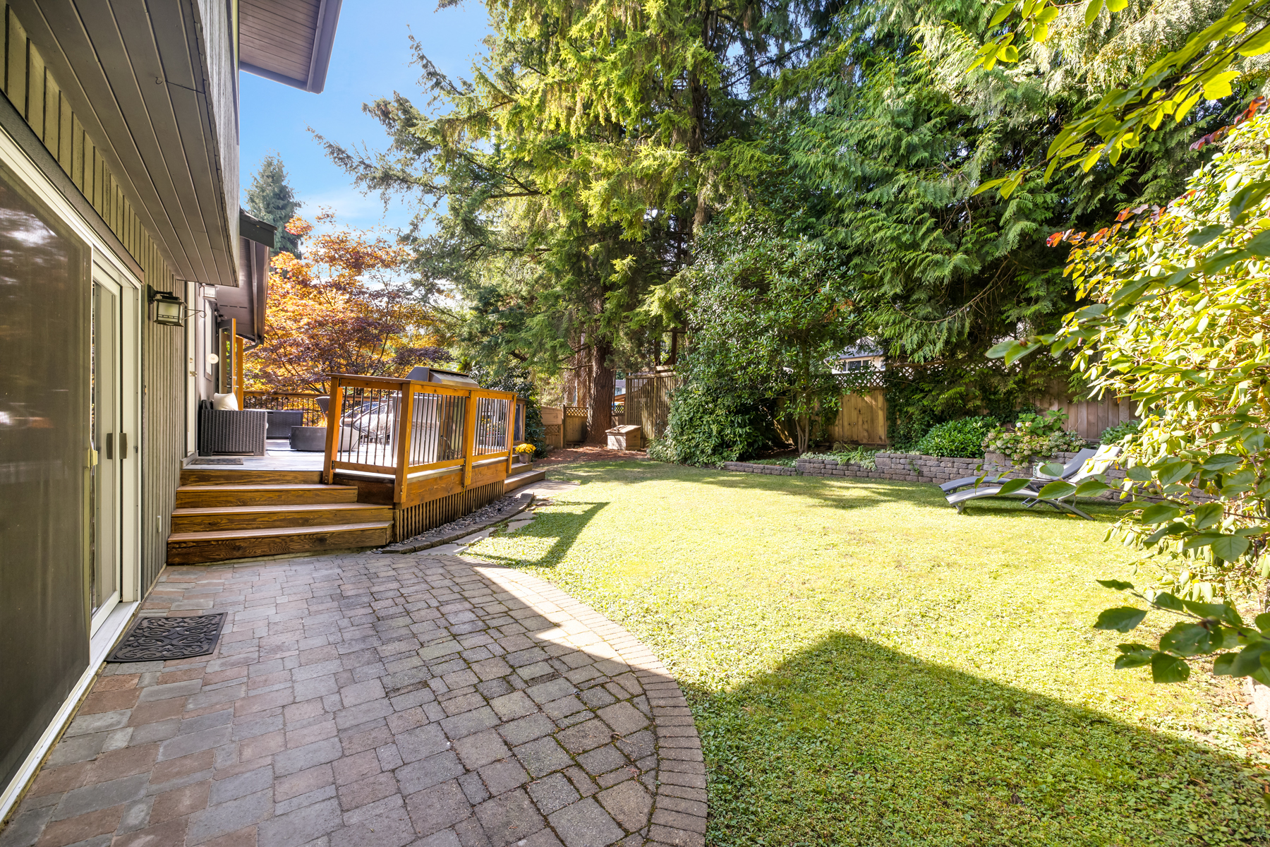 2271 Ennerdale Road, North Vancouver 38