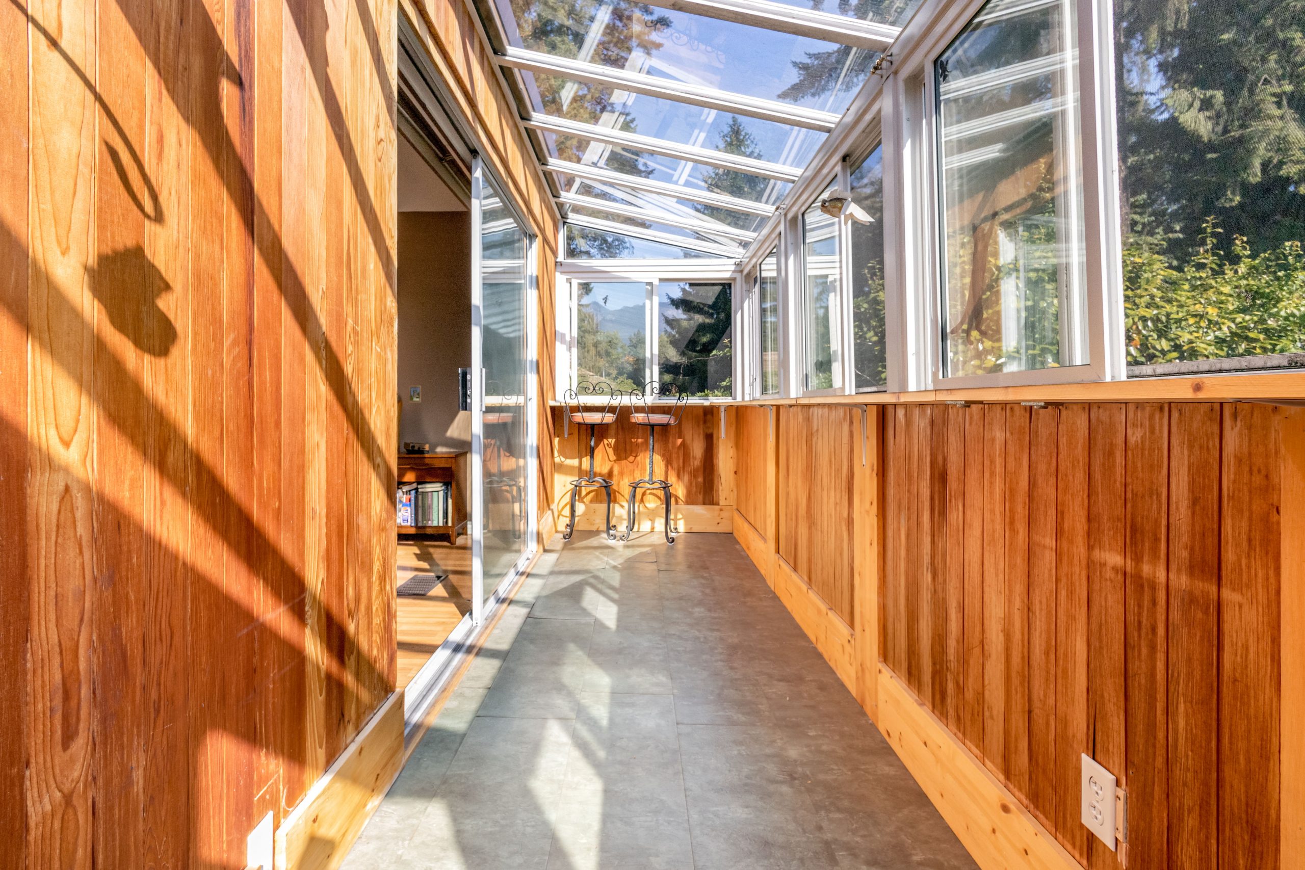 2252 Edgemont Blvd, North Vancouver 14