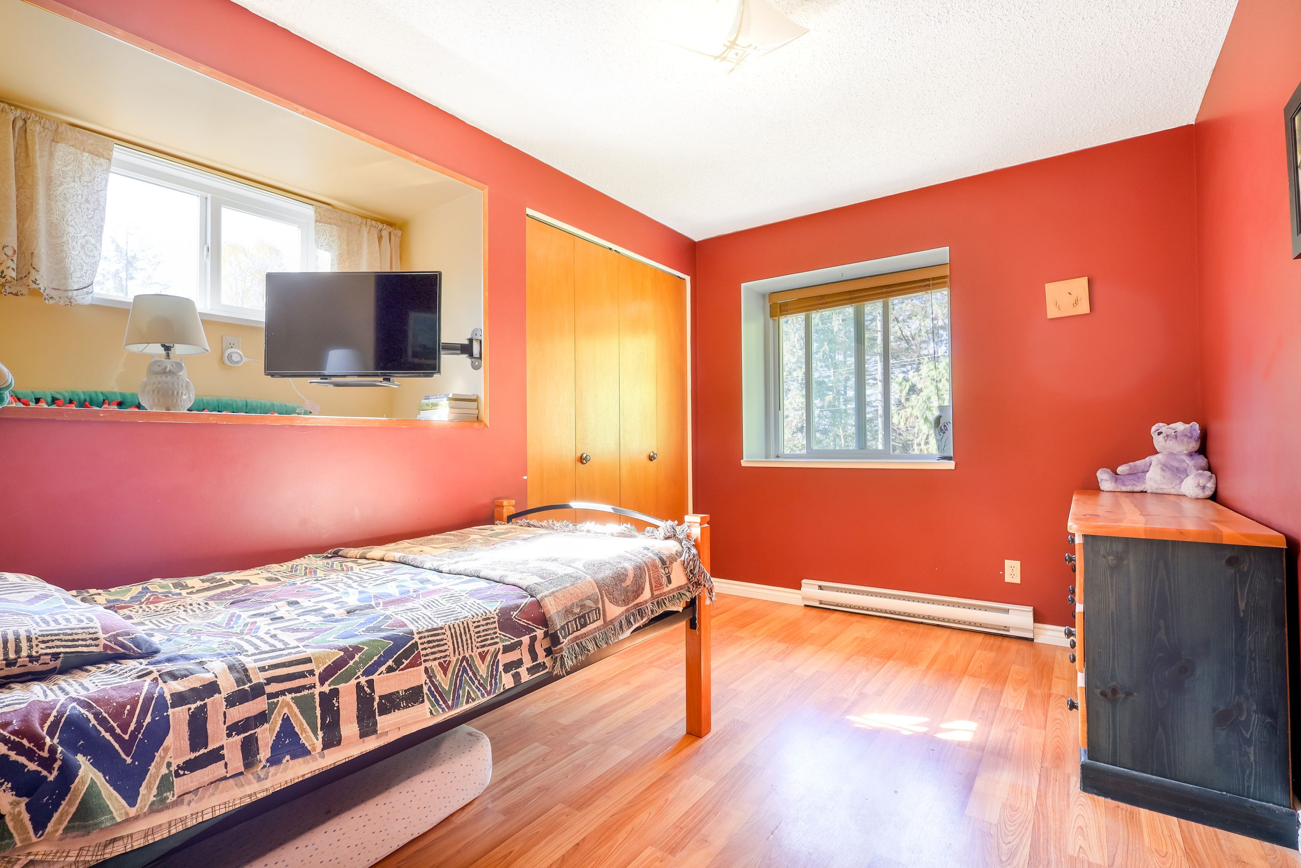2252 Edgemont Blvd, North Vancouver 19