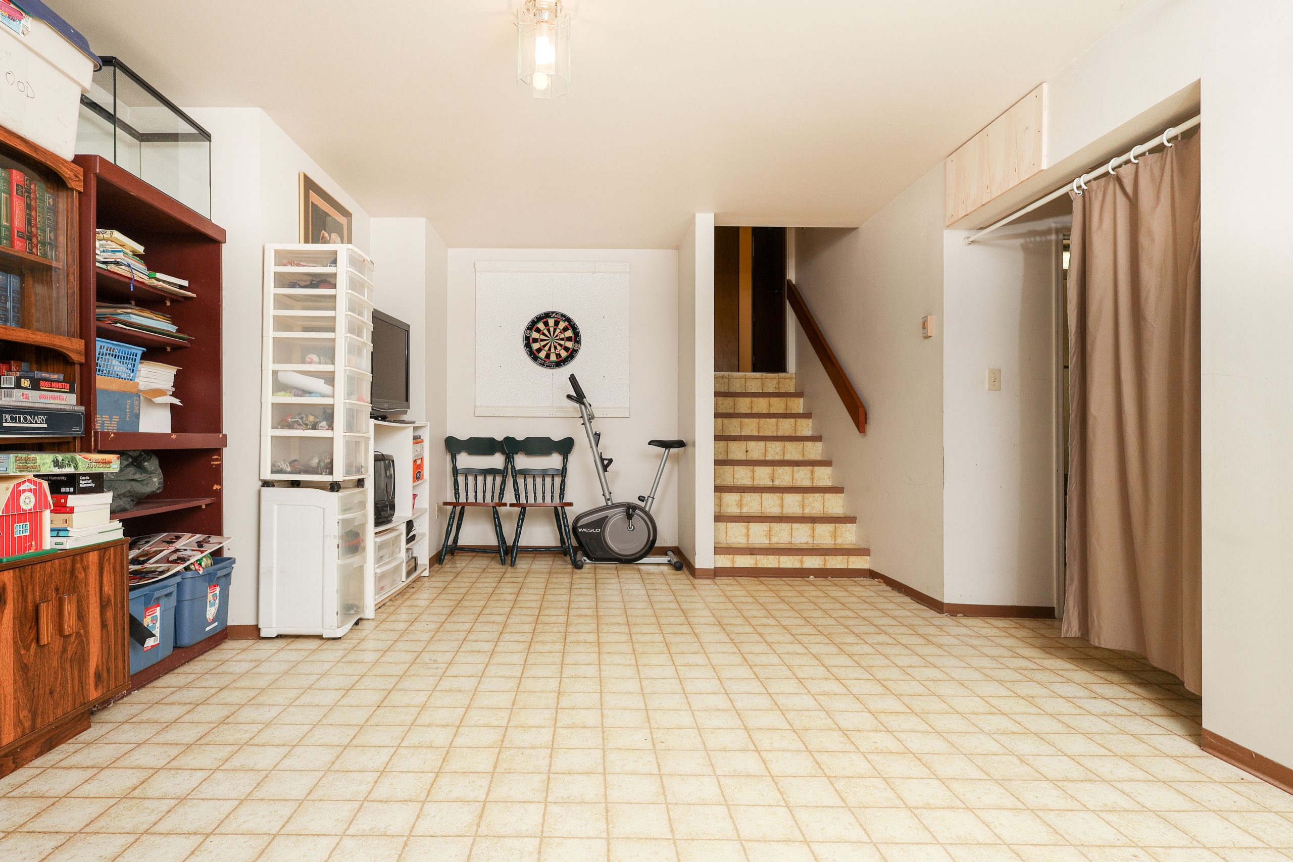 2252 Edgemont Blvd, North Vancouver 26