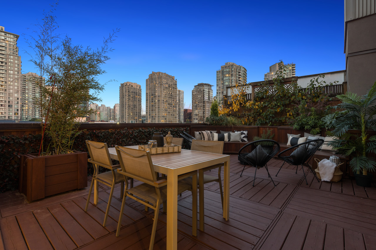601-1072 HAMILTON STREET, VANCOUVER 23