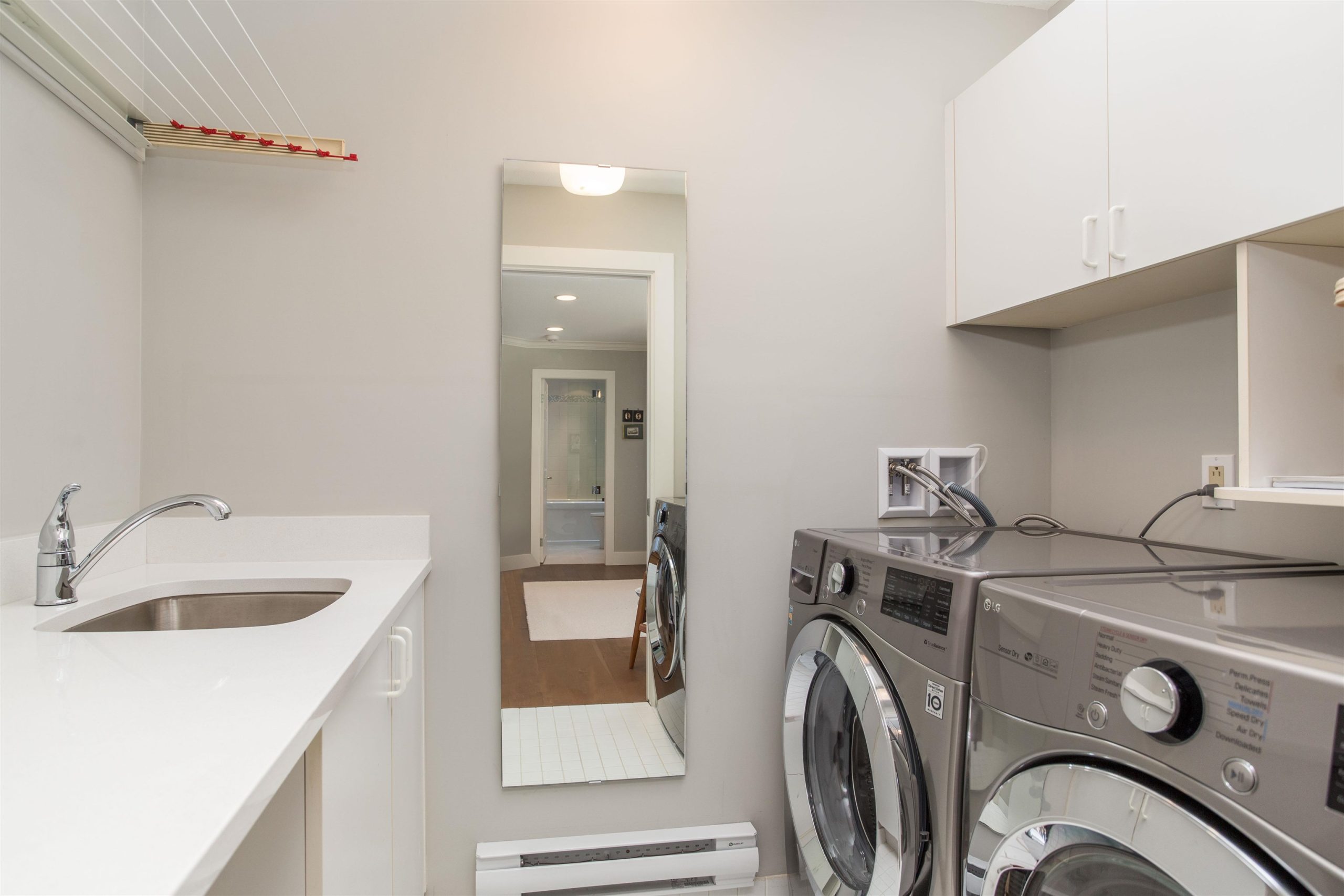 5466 MEADFEILD LANE, WEST VANCOUVER 33