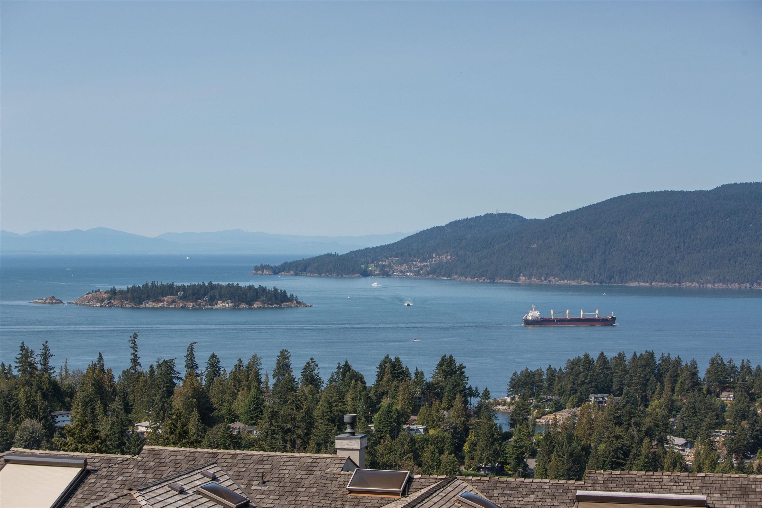 5466 MEADFEILD LANE, WEST VANCOUVER 3