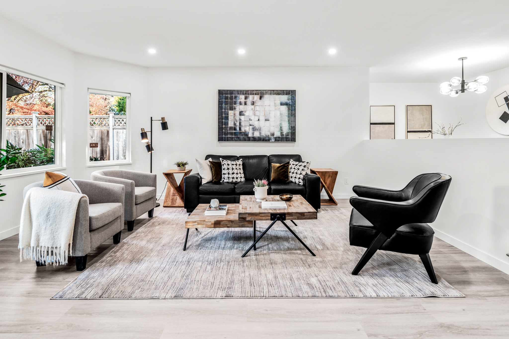 861 Porteau Place
North Vancouver, BC 7