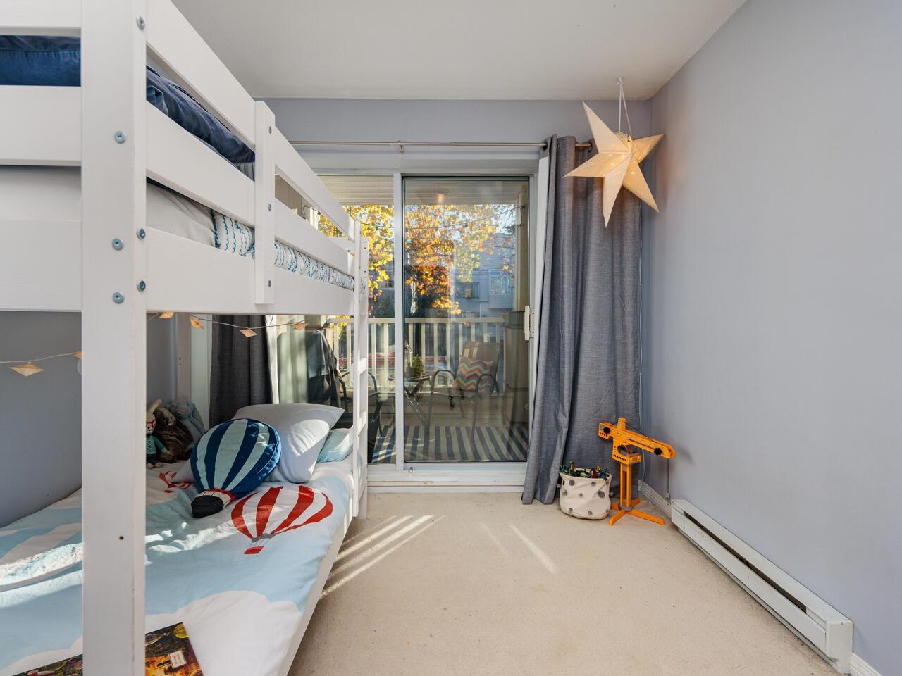 207 3235 W 4TH AVENUE, VANCOUVER 21