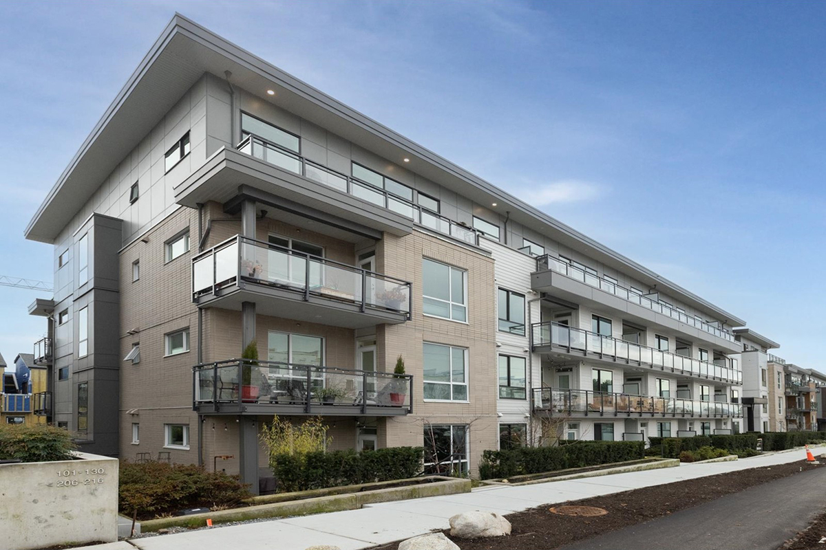 406 625 E 3rd Street, North Vancouver 20