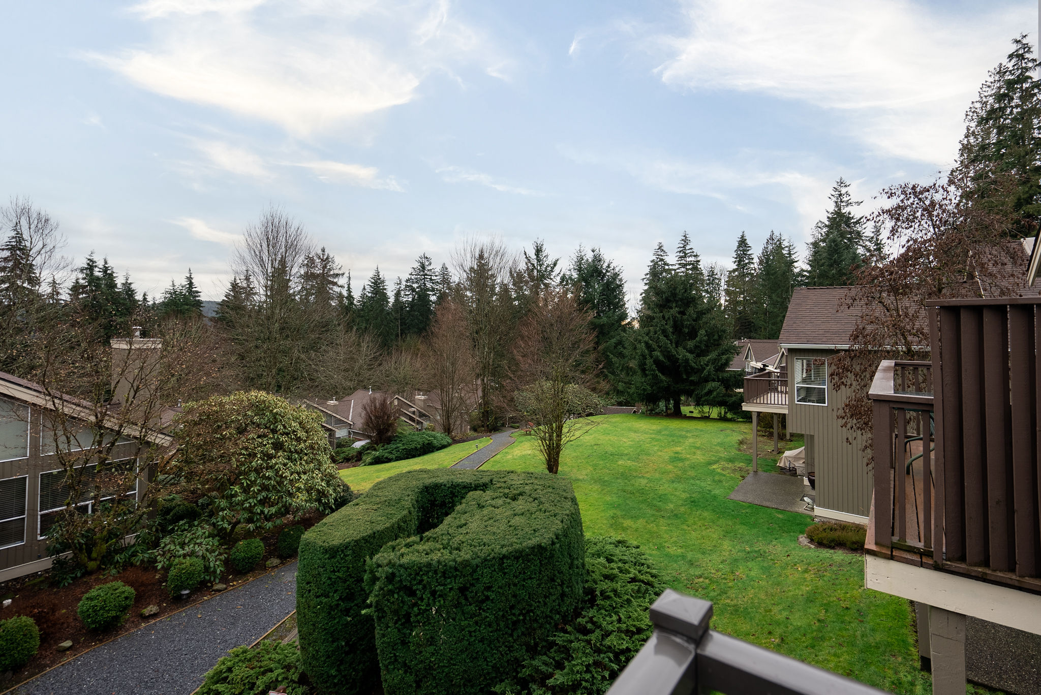 10-4055 Indian River Drive, North Vancouver, BC 46