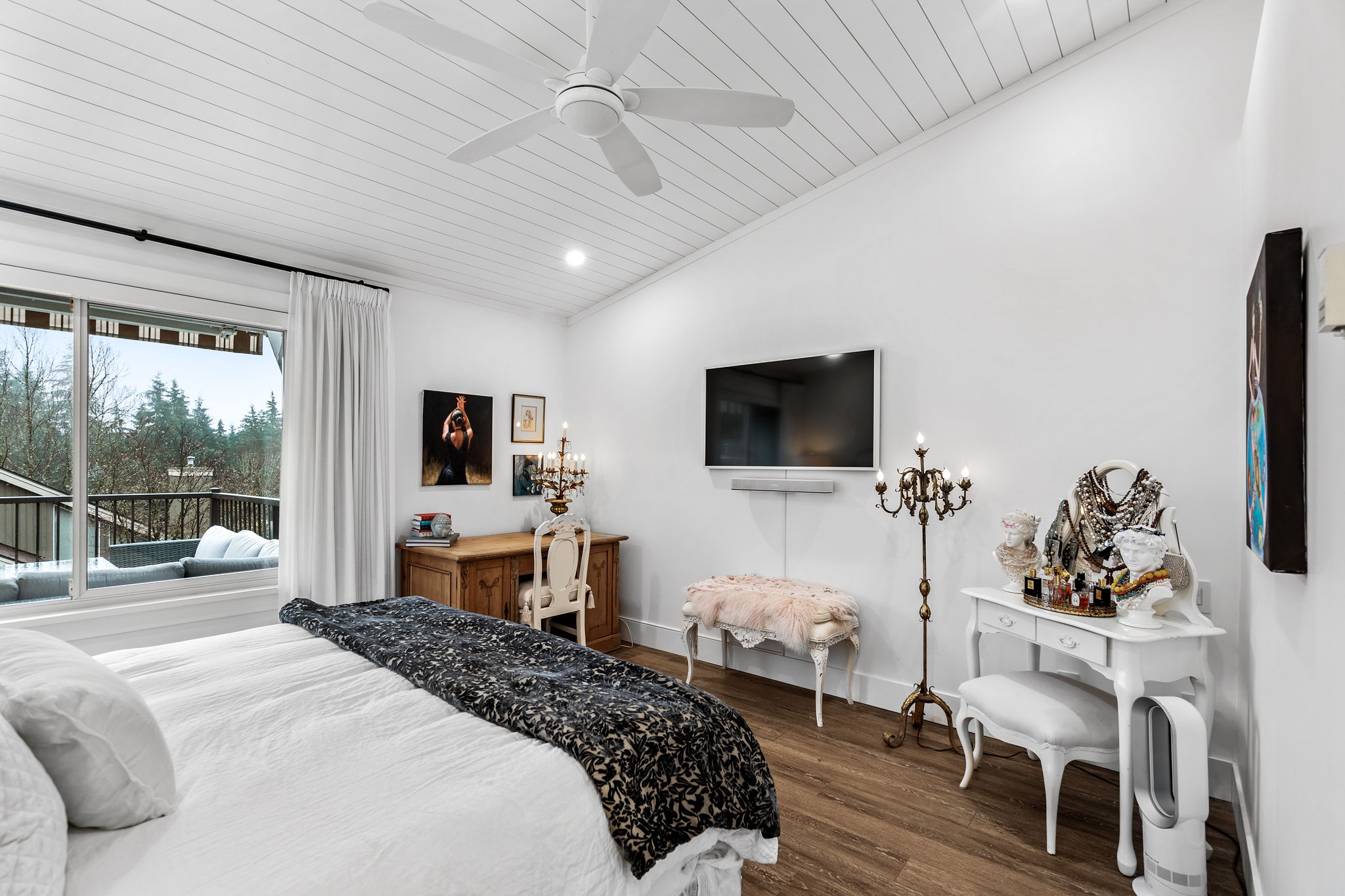 10-4055 Indian River Drive, North Vancouver, BC 29