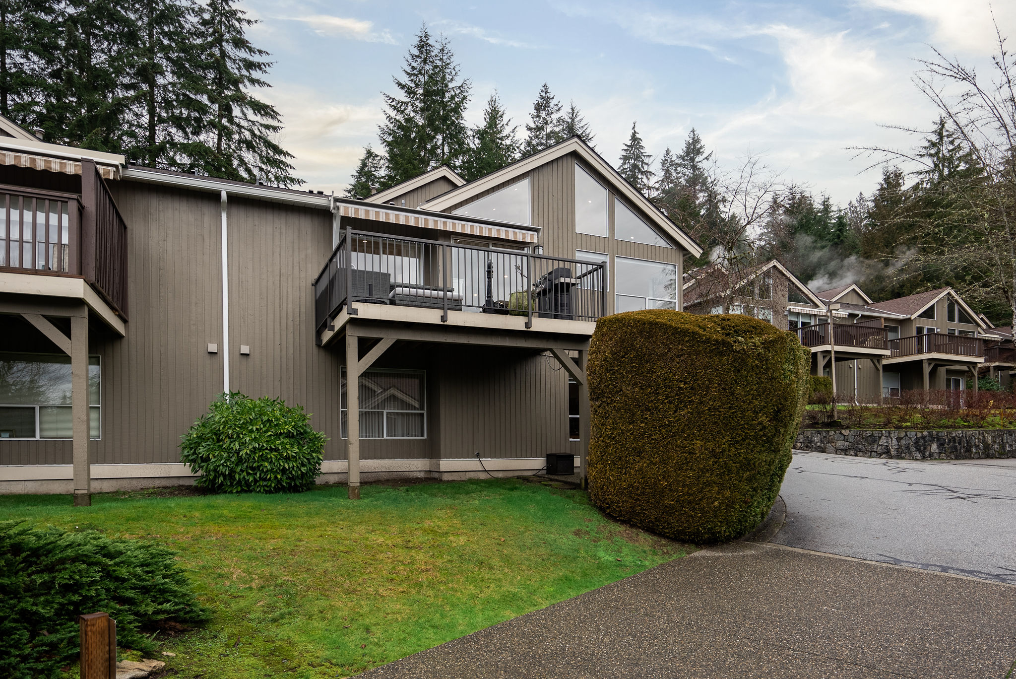 10-4055 Indian River Drive, North Vancouver, BC 59