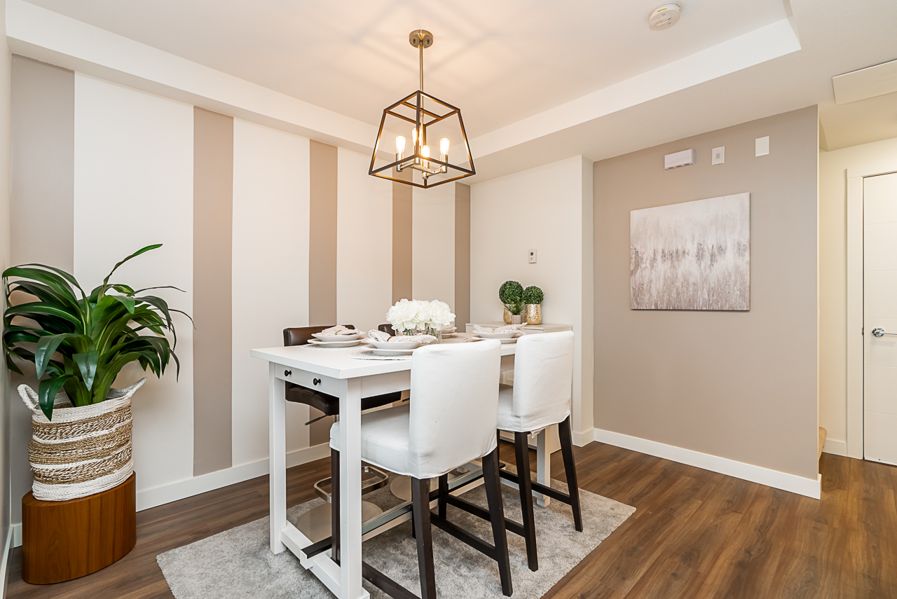 TH5-108 East 8th St, North Vancouver, BC 26
