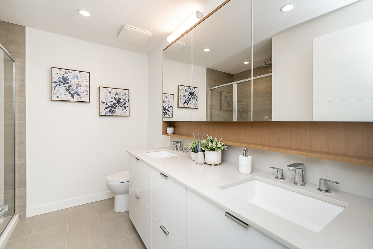TH5-108 East 8th St, North Vancouver, BC 20