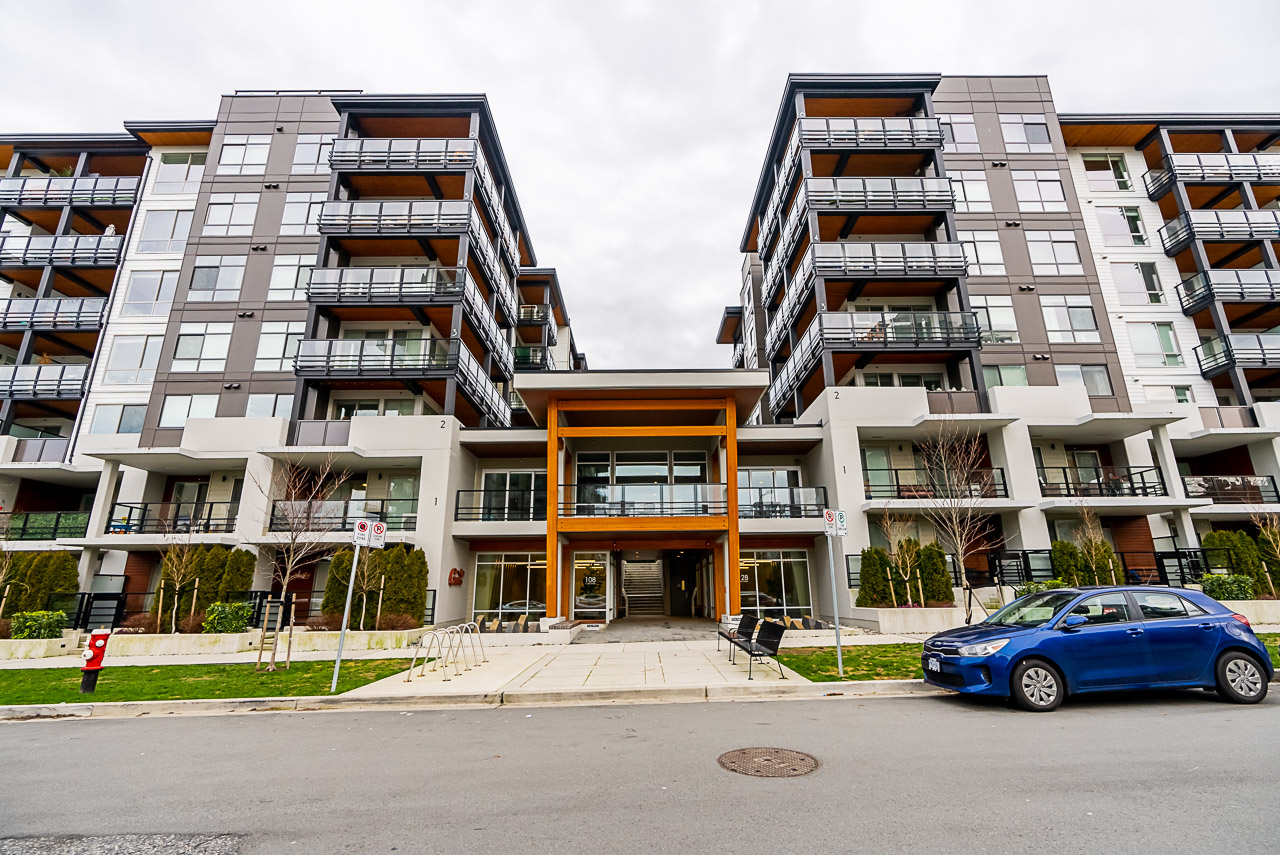 TH5-108 East 8th St, North Vancouver, BC 14