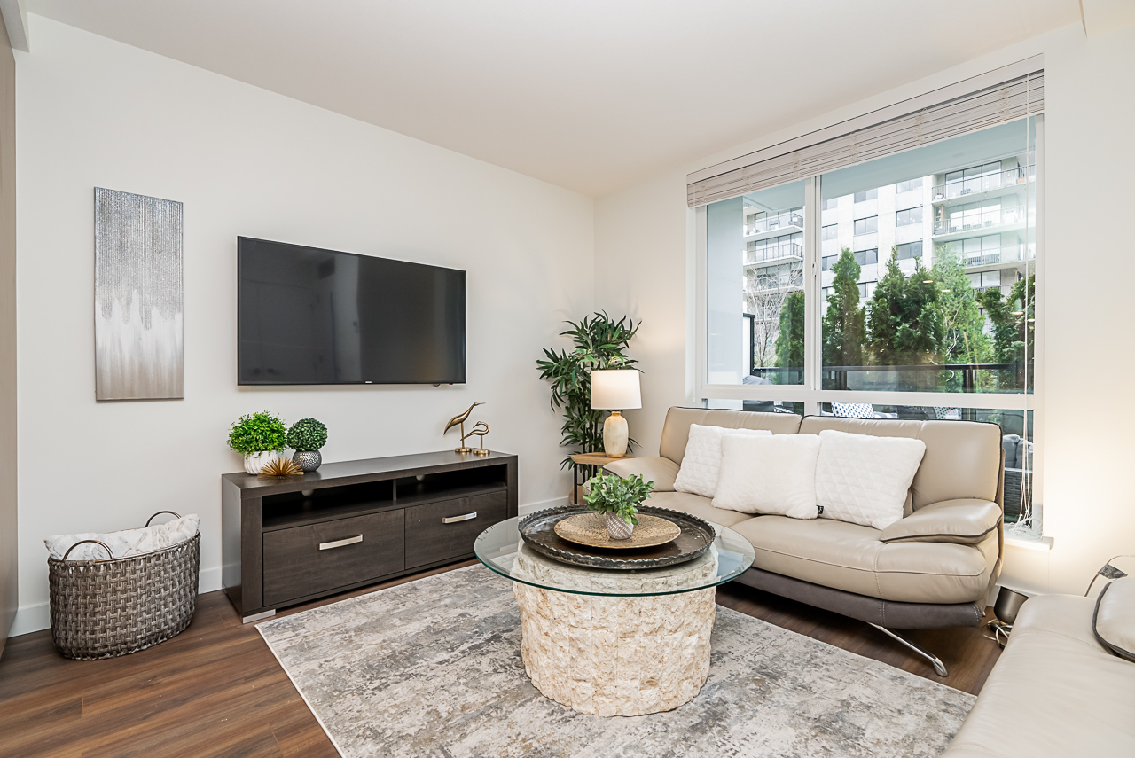 TH5-108 East 8th St, North Vancouver, BC 5