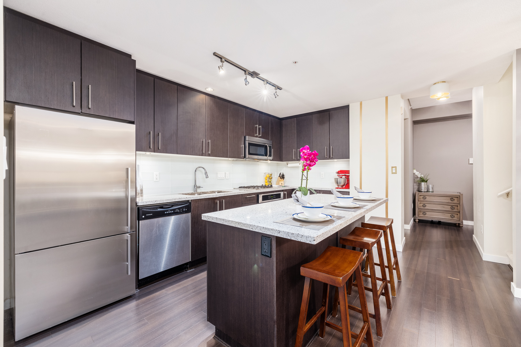 G02-159 West 22nd Street 2