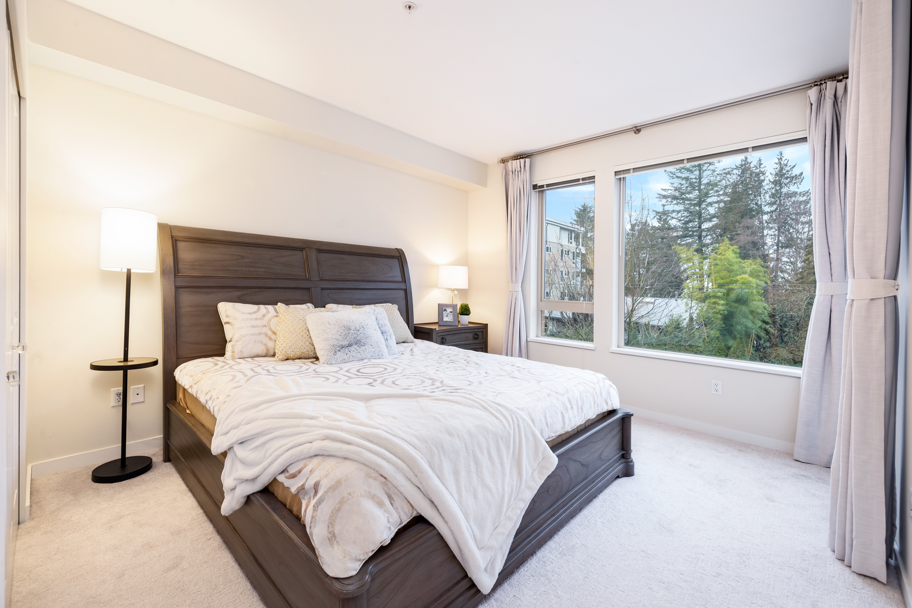 G02-159 West 22nd Street 17
