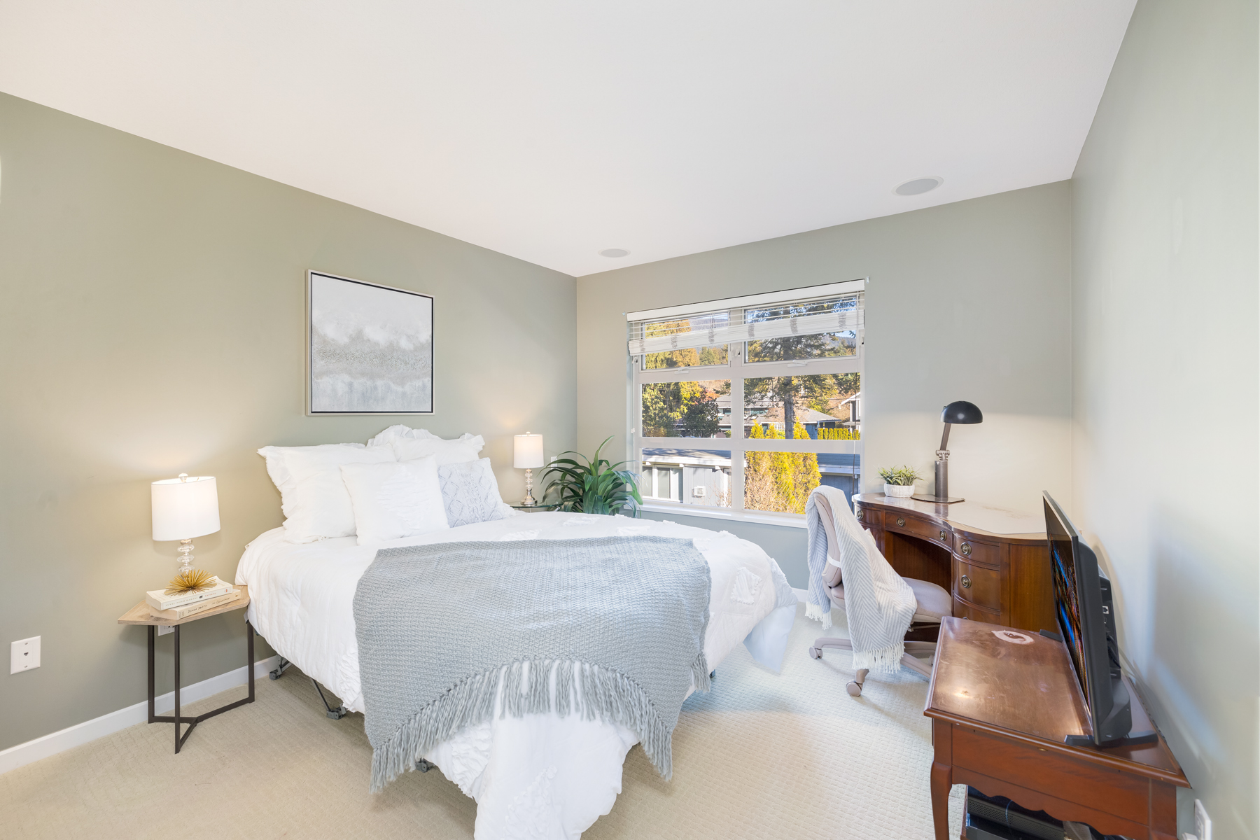 19-3750 Edgemont Blvd 21