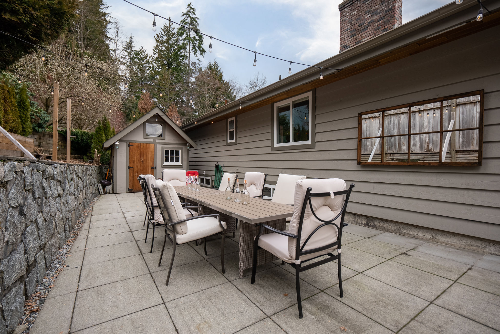 2111 Badger Road, North Vancouver 41
