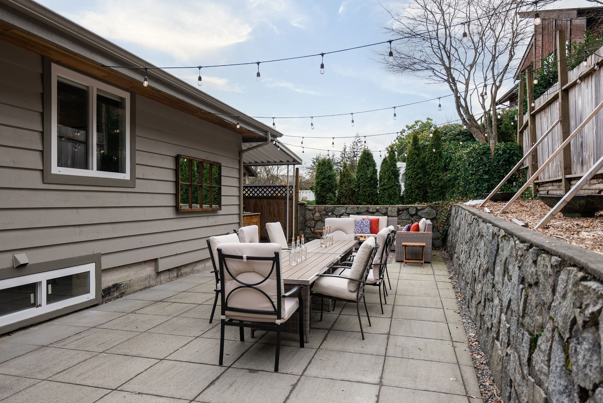 2111 Badger Road, North Vancouver 39