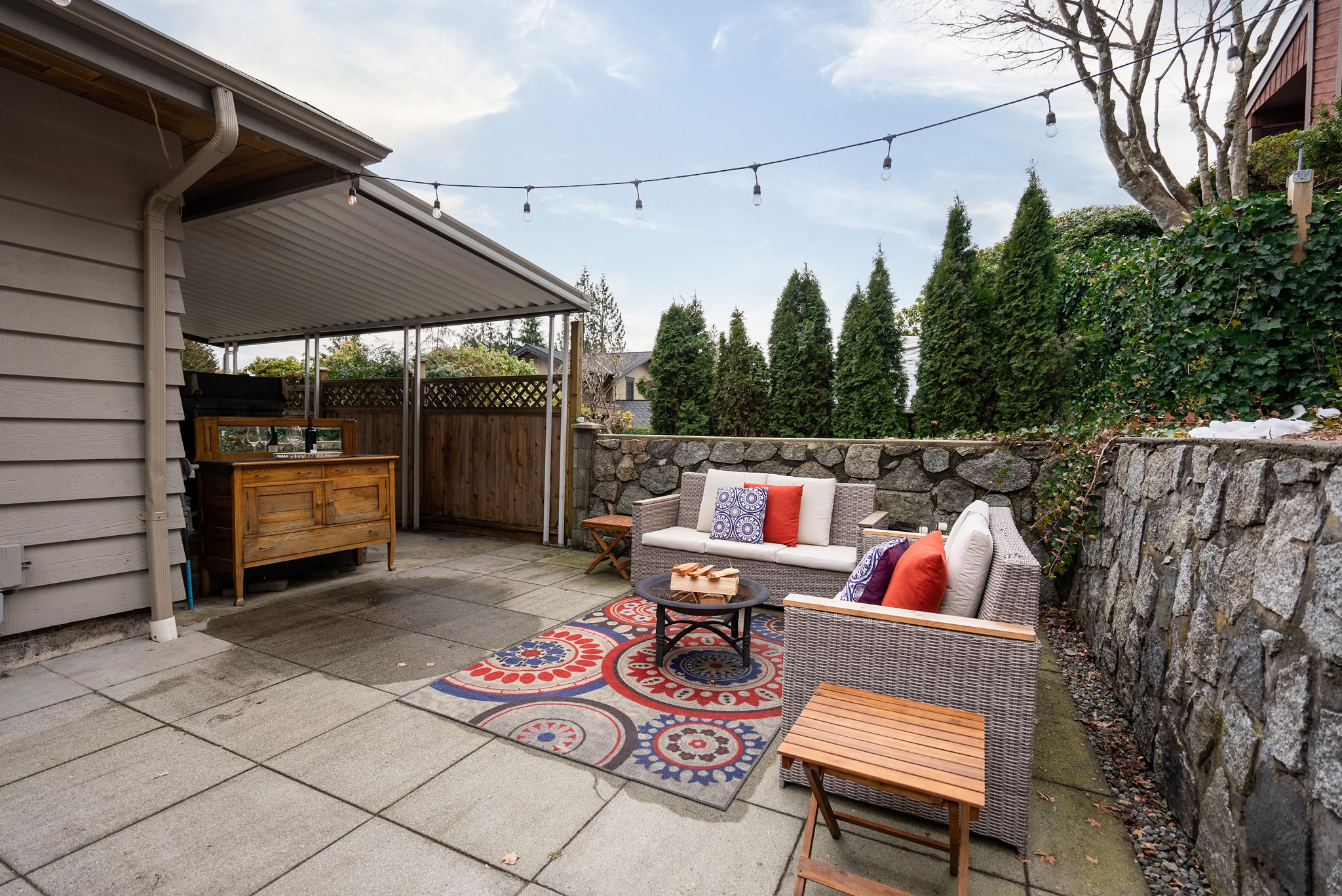 2111 Badger Road, North Vancouver 38