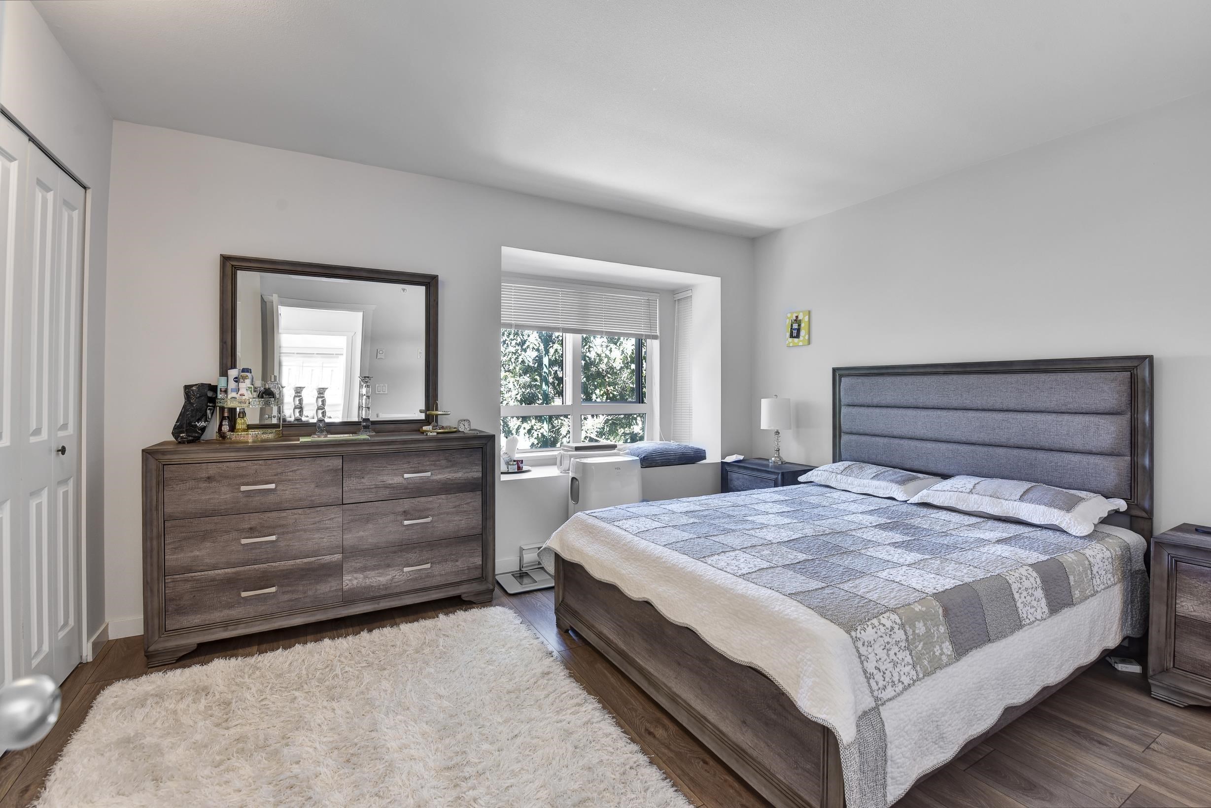 2280 CHESTERFIELD AVENUE 24