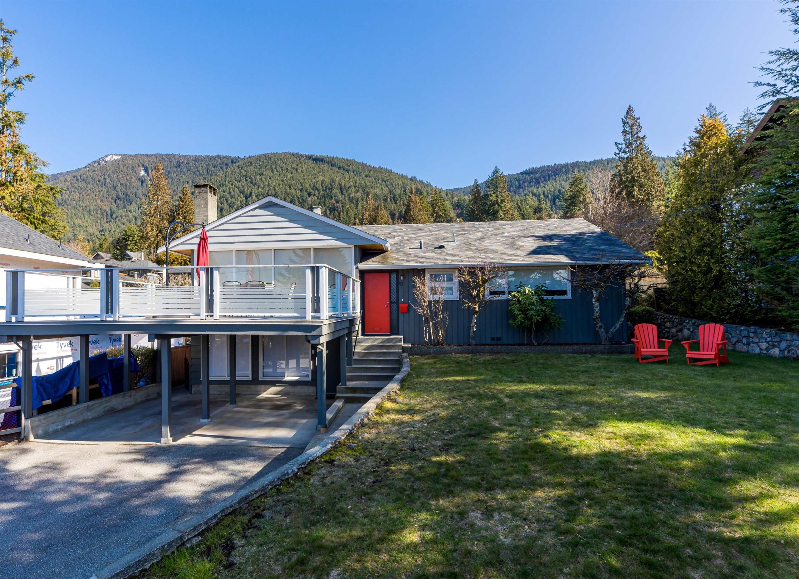 712 WINONA AVENUE