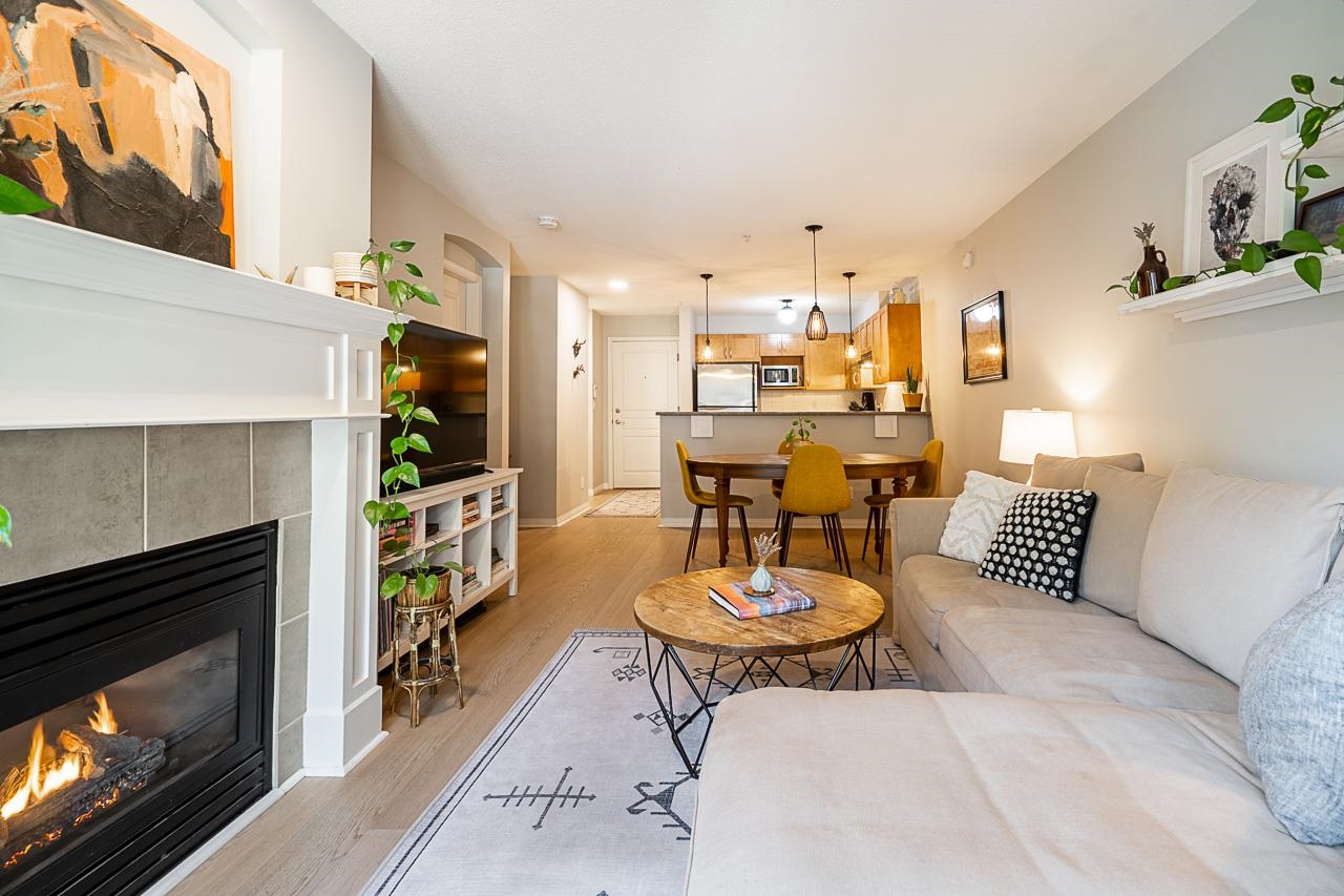119-333 E 1ST STREET 11