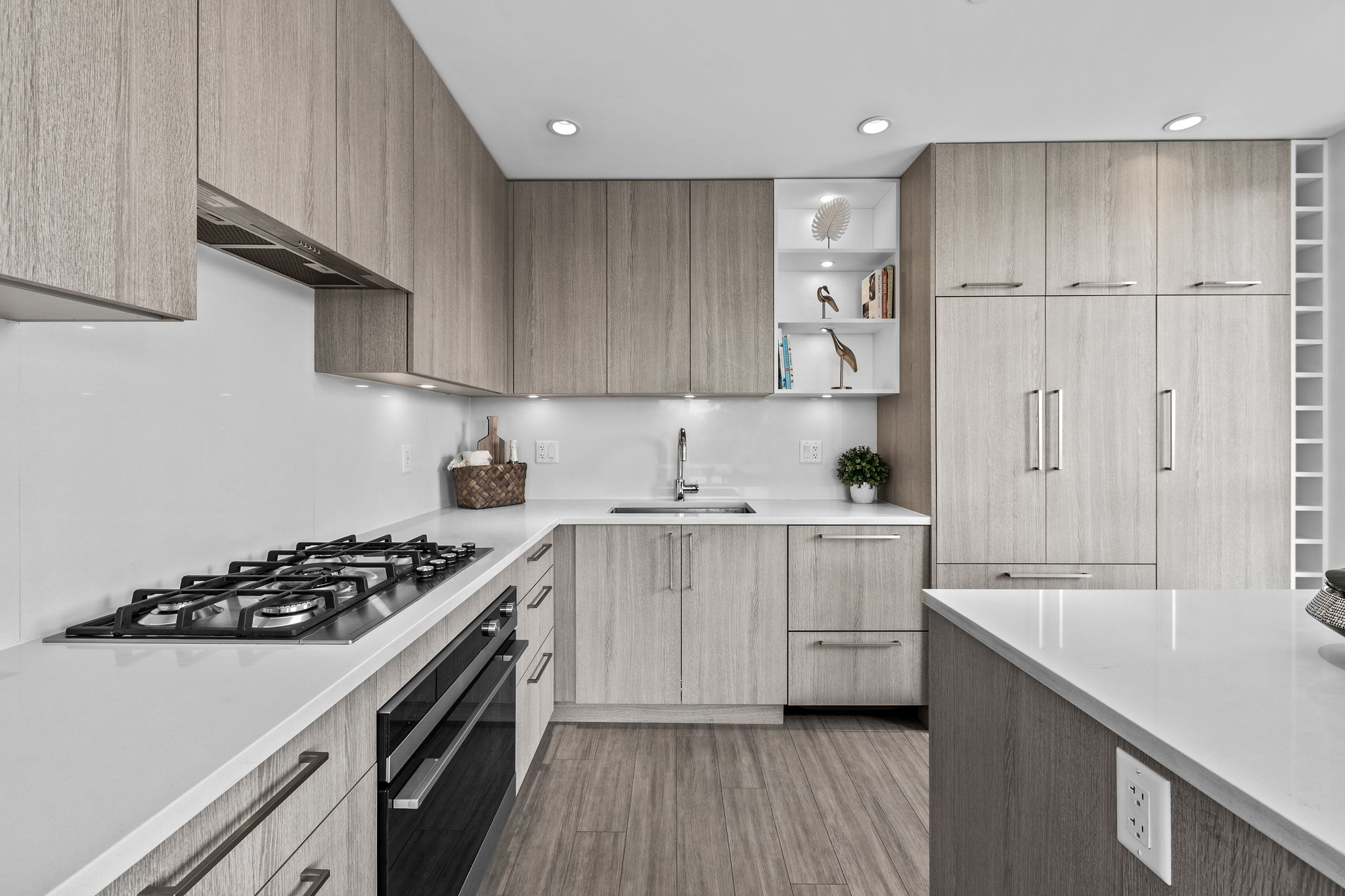 304-707 EAST 3RD STREET 6