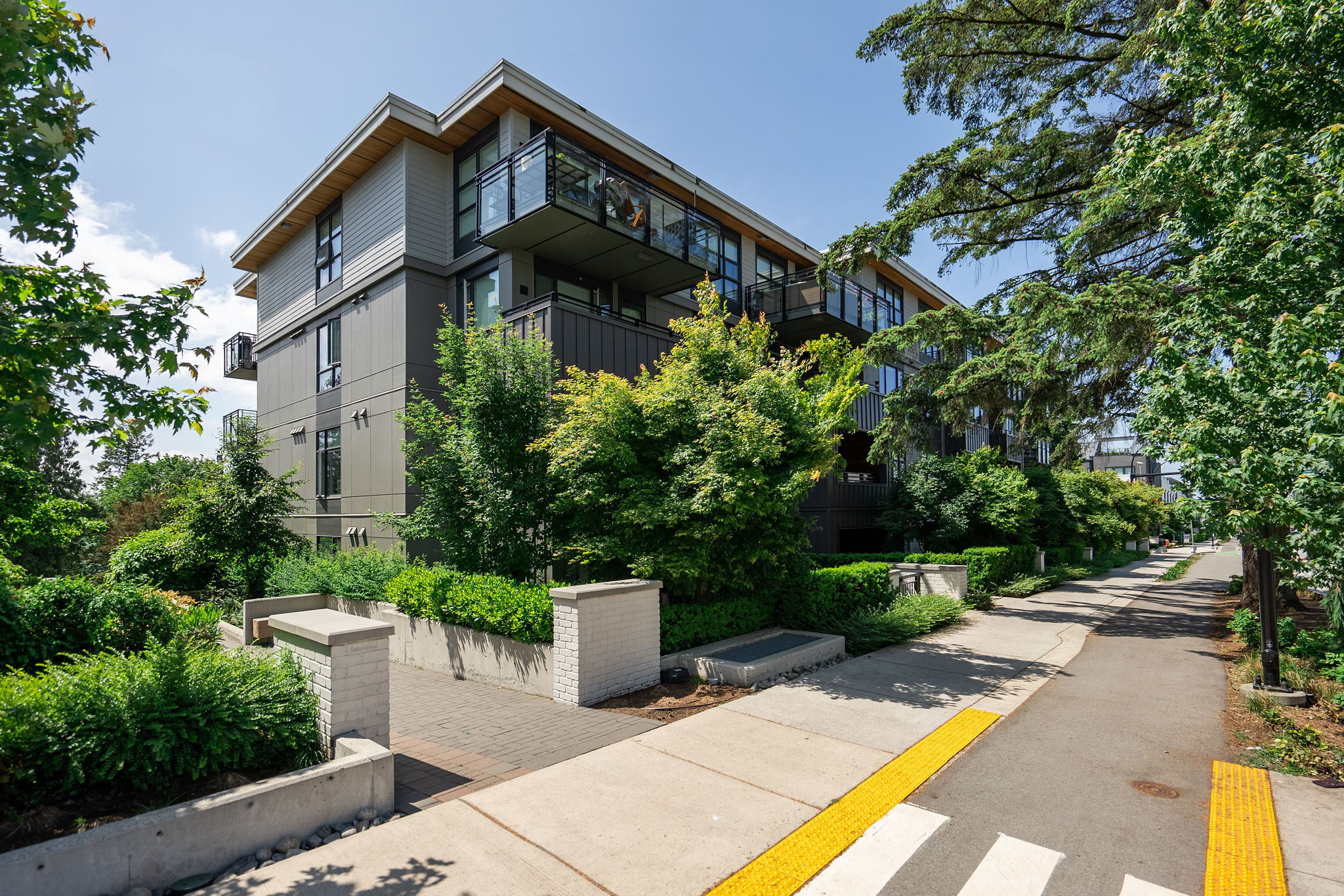 304-707 EAST 3RD STREET 36
