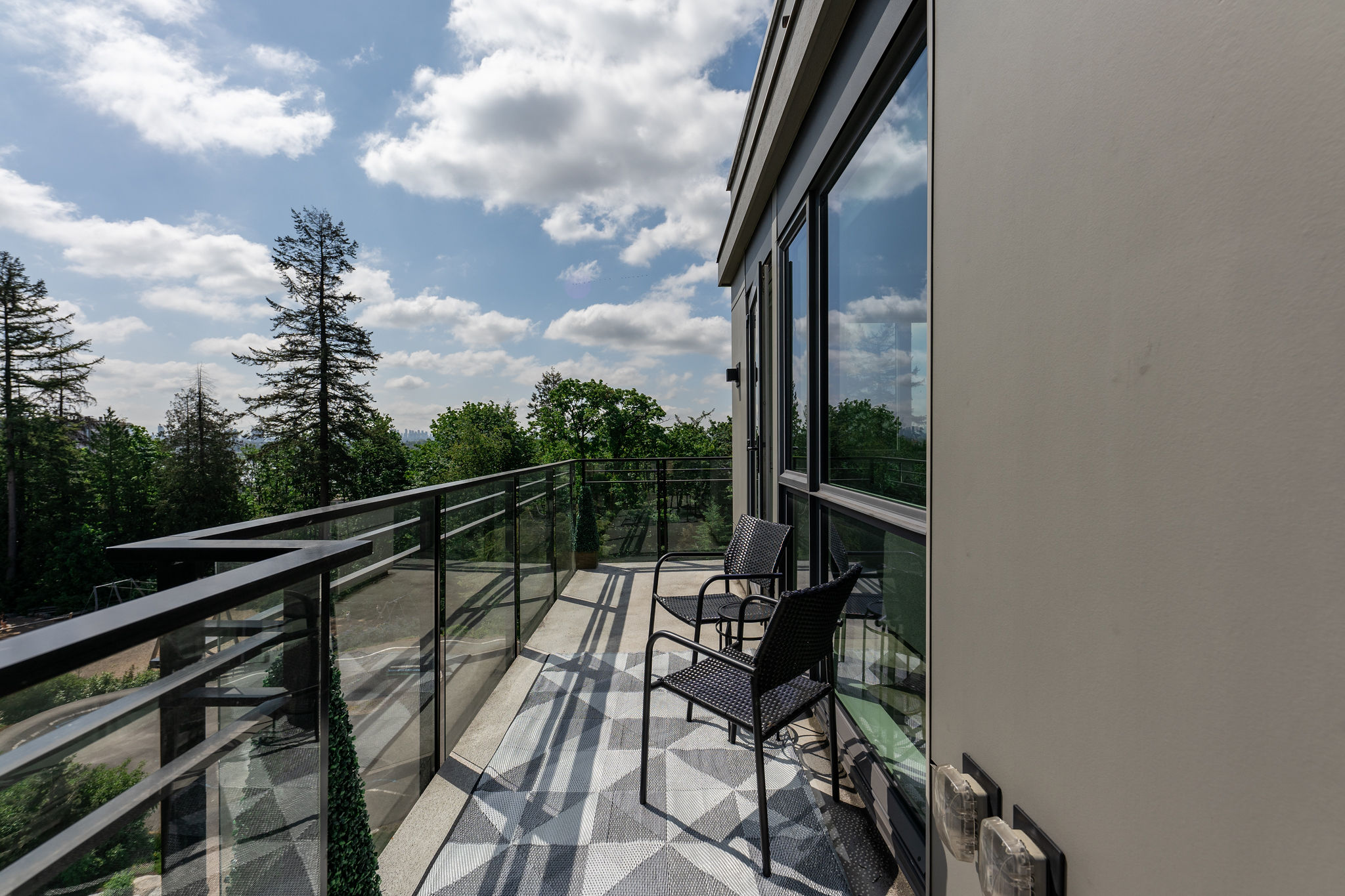304-707 EAST 3RD STREET 28