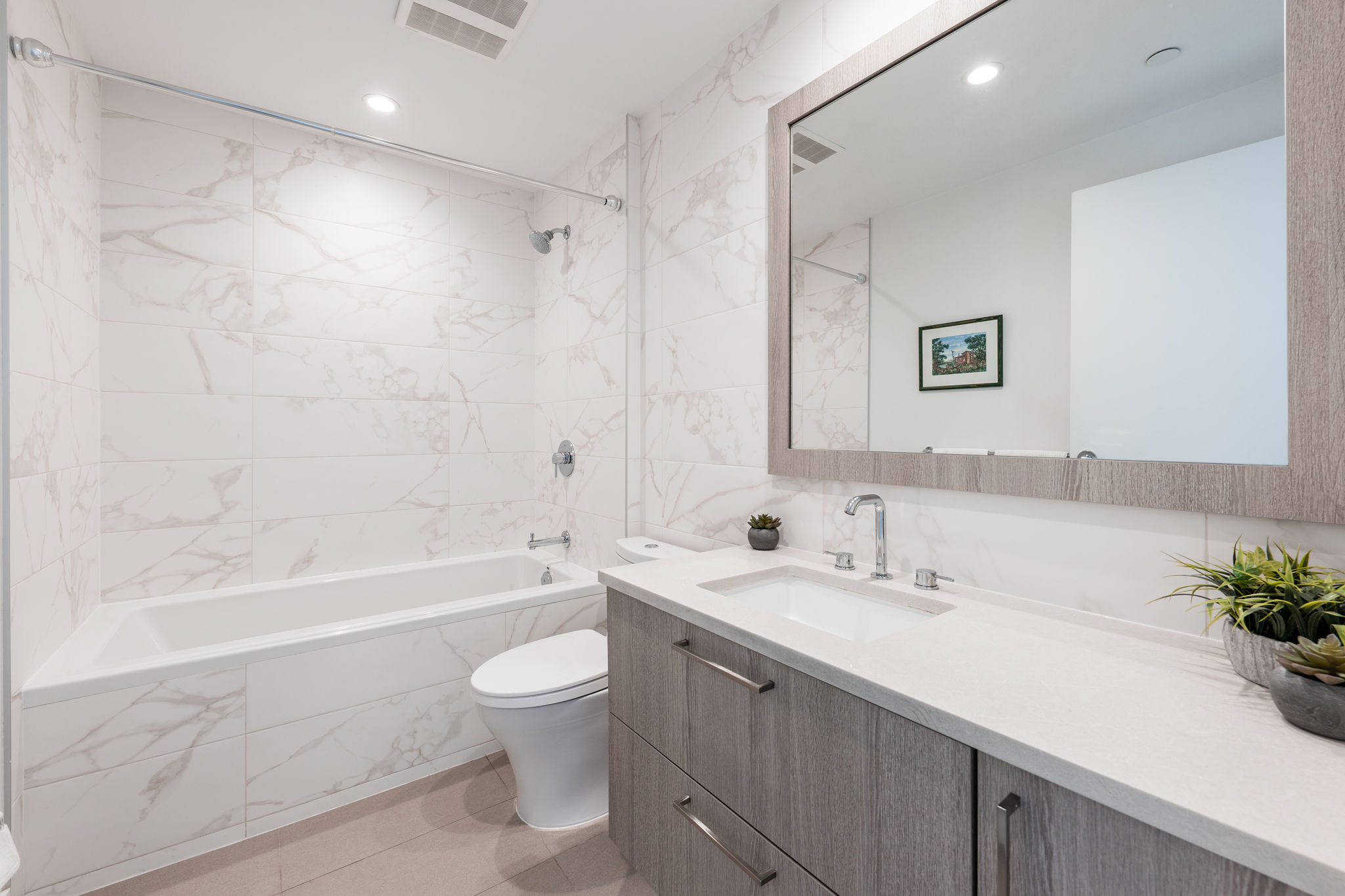 304-707 EAST 3RD STREET 17
