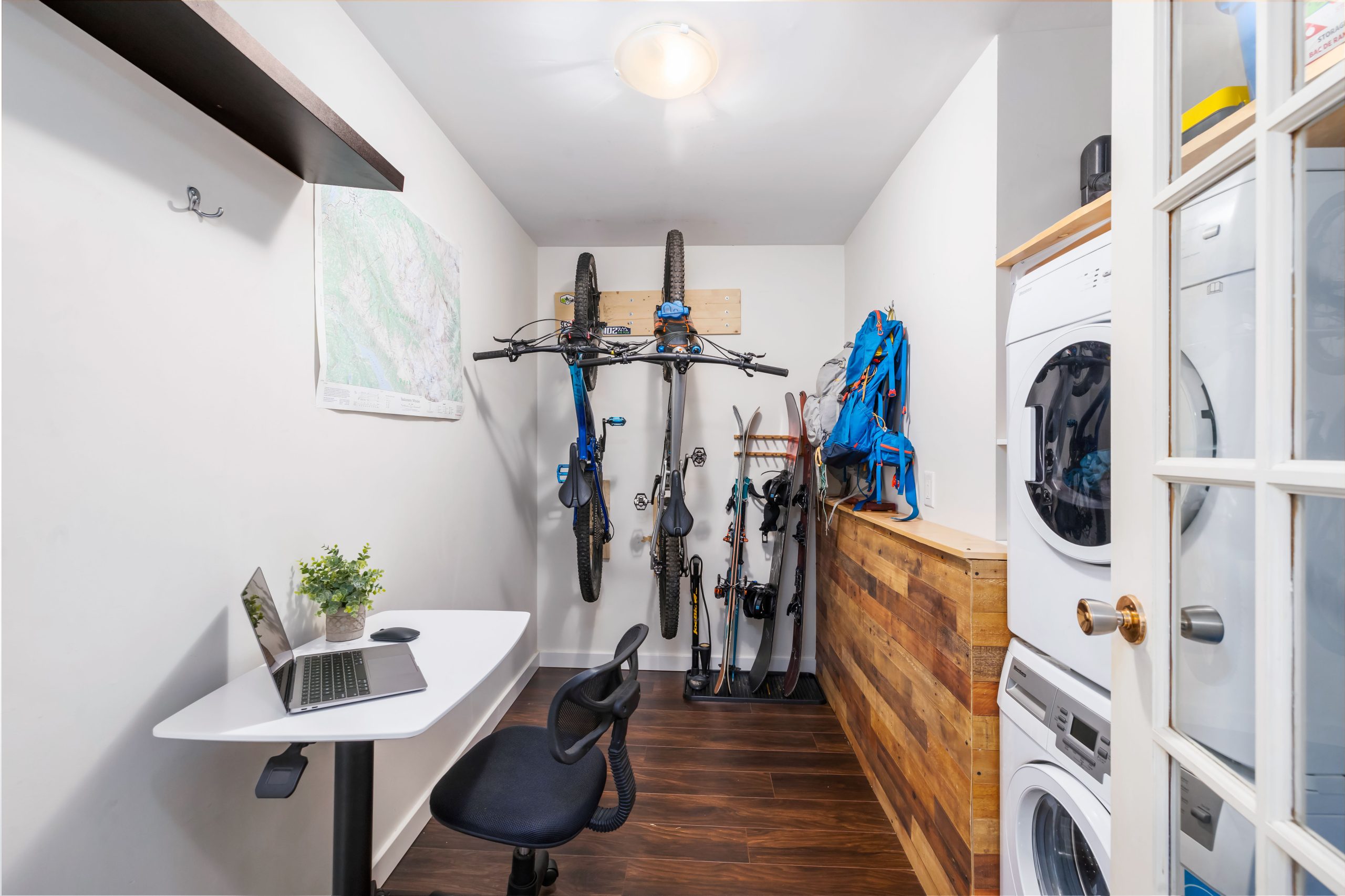 204-2545 Lonsdale Ave, North Vancouver, BC 17